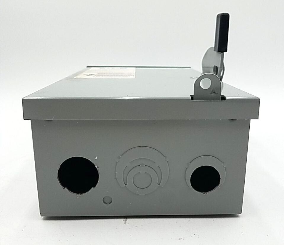 Cutler-Hammer DG321URB Used