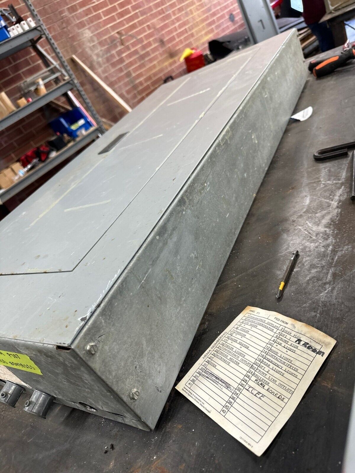 Siemens S1C42E4125CTS S1 Panelboard 250A 208Y/120V 3PH 4W MCB Indoor Encl 42 Cir P387 Used