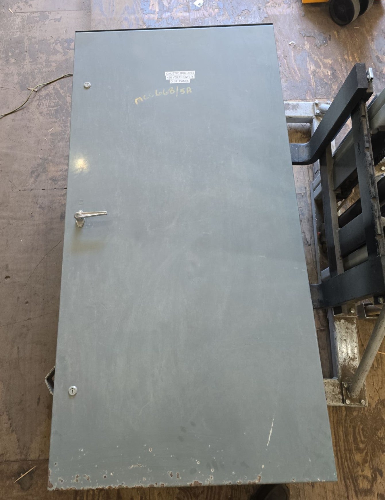 Square D HCM I-Line Panelboard 200A 480V 3PH 3W MCB 3R Encl 200 Amp Panel 30 Cir Used