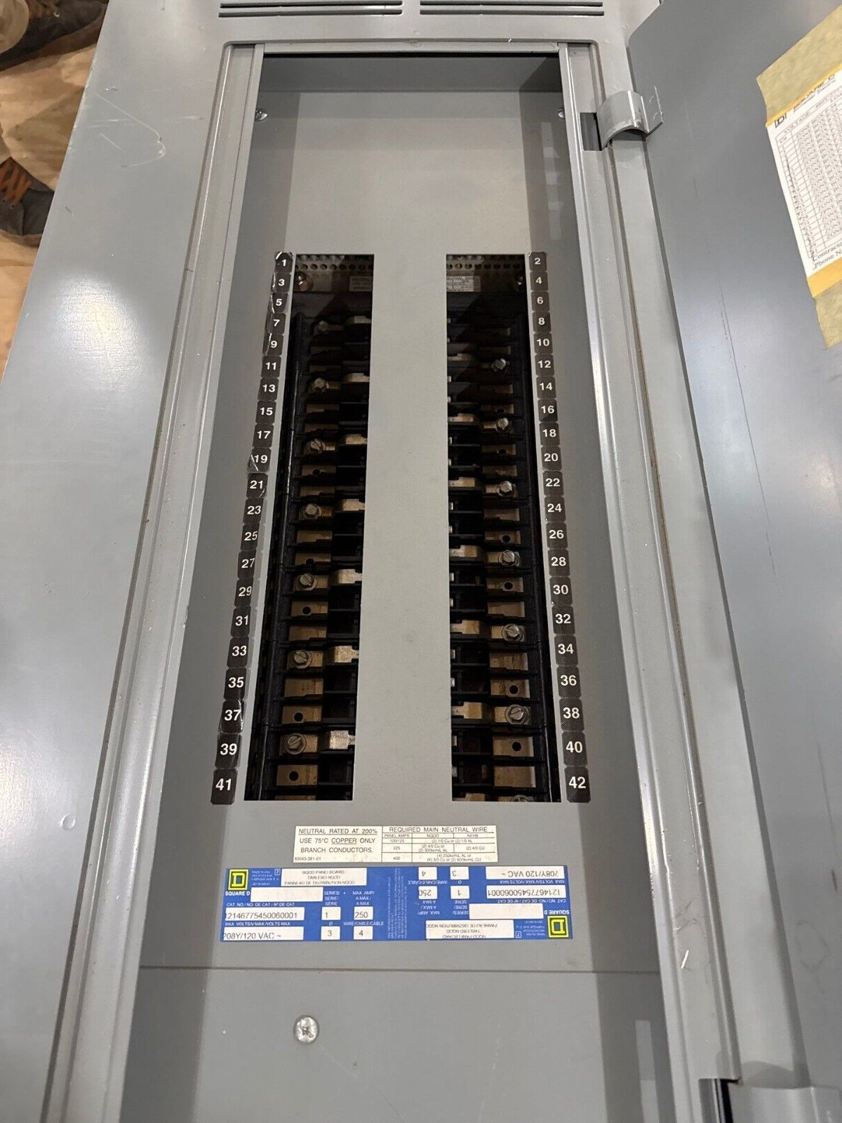 Square D NQOD Panelboard 250A 400A 208/120V 3PH 4W 42 Circuit Indoor Encl MCB P300 Used