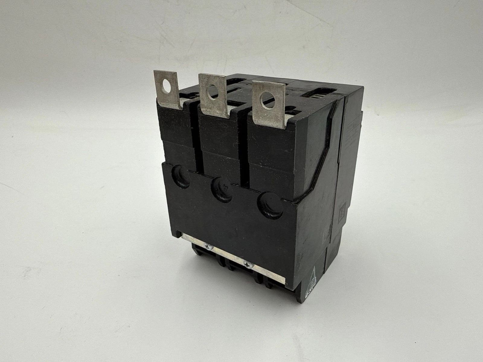 Eaton GHB3100 Circuit Breaker Bolt On 100A 277/480V 3P 14kA 100 Amp 3 Pole NEW Used