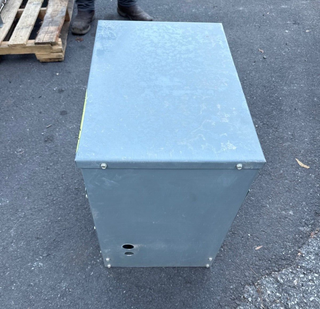 Square D 30T3H Used