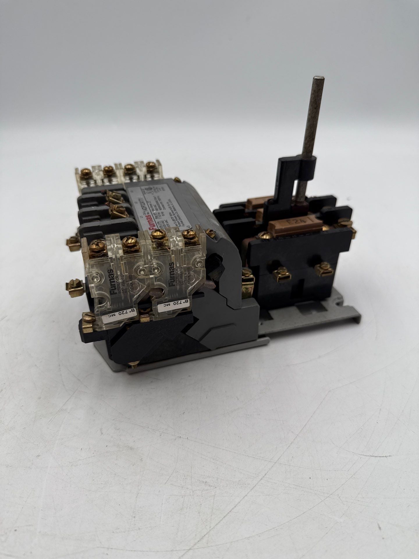 Furnas 14DP32AF71 Magnetic Starter 27A 3P 600V Size 1 Coil 110-120V Used