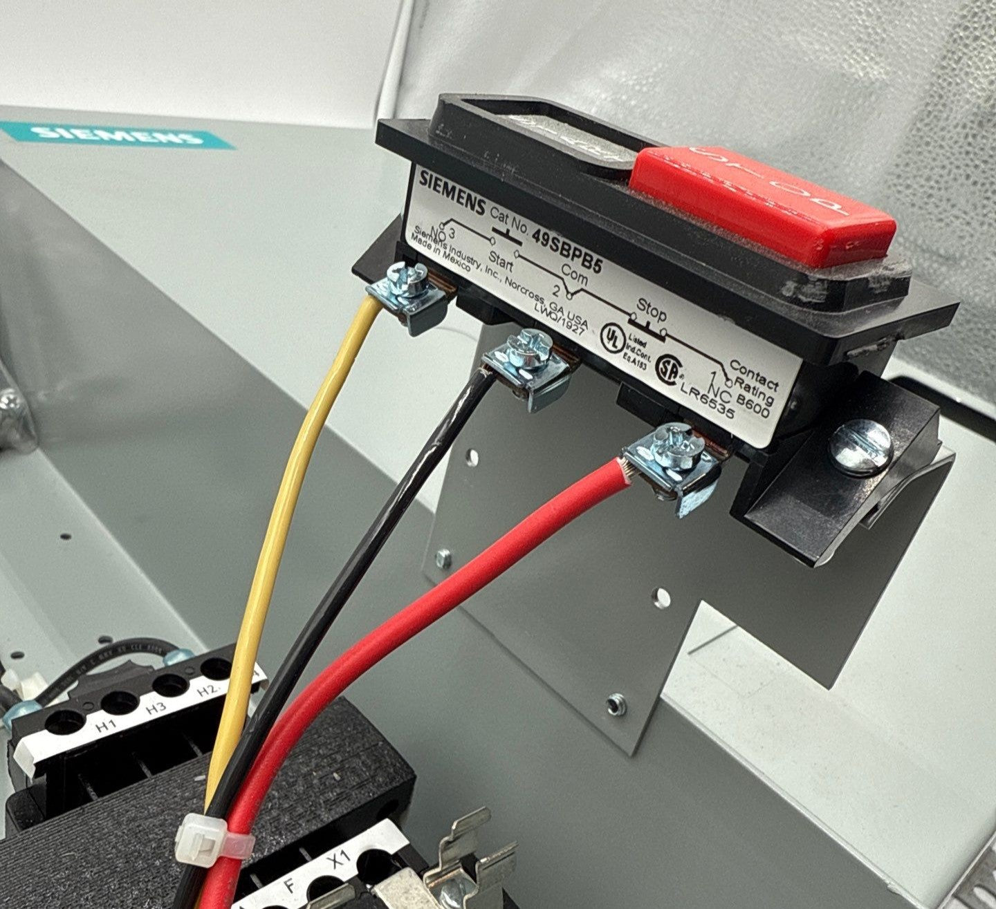 Siemens 14CUB32BF Heavy Duty Motor Starter 2HP Max 120V Coil 0.75-3.4A New