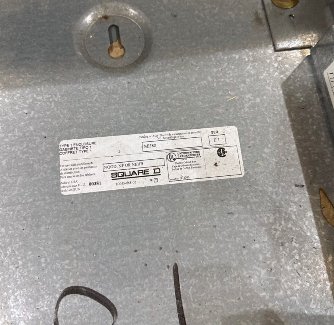 Square D NQOD Panelboard 250A 400A 208/120V 3PH 4W 42 Circuit Indoor Encl MCB P300 Used