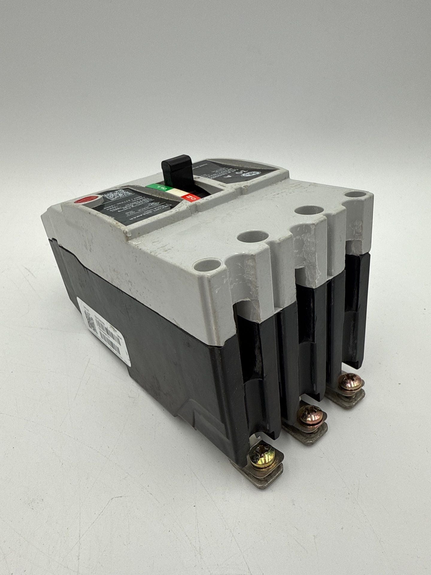 GE TEYD3030B Circuit Breaker 30A 3P 480/277V 3PH TEYD 30 Amp 3 Pole Bolt On Used