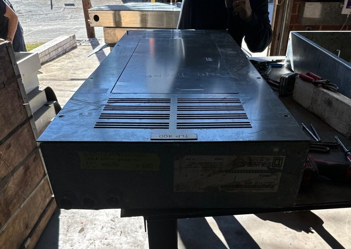 Square D NF Panelboard 400A 600Y/347V 3PH 4W MLO 42 Circuit Main Lug Indoor Encl P330 Used