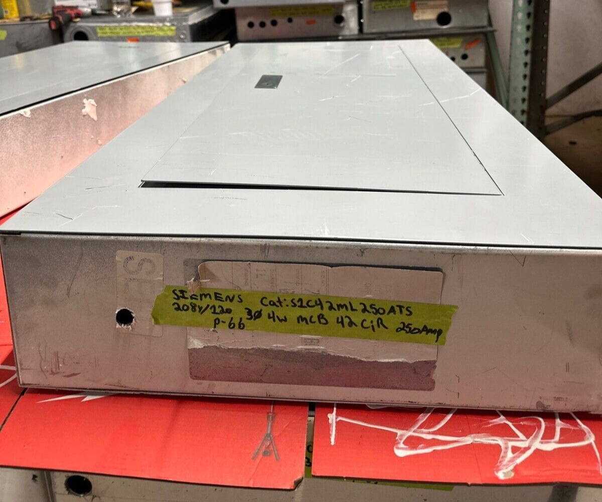 Siemens S1C42ML250ATS S1 Panelboard 250A 208/120V 3PH 4W Indoor Encl MLO 42 Cir P066 Used