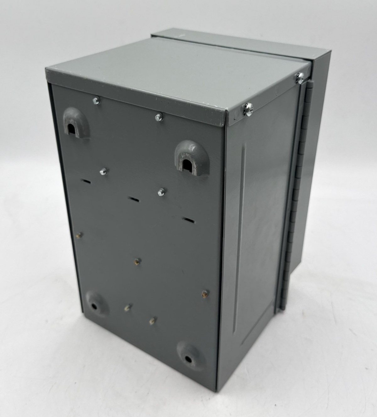 Square D HDMPM21048311 PowerLogic High Density Power Meter Cabinet PM210 Used