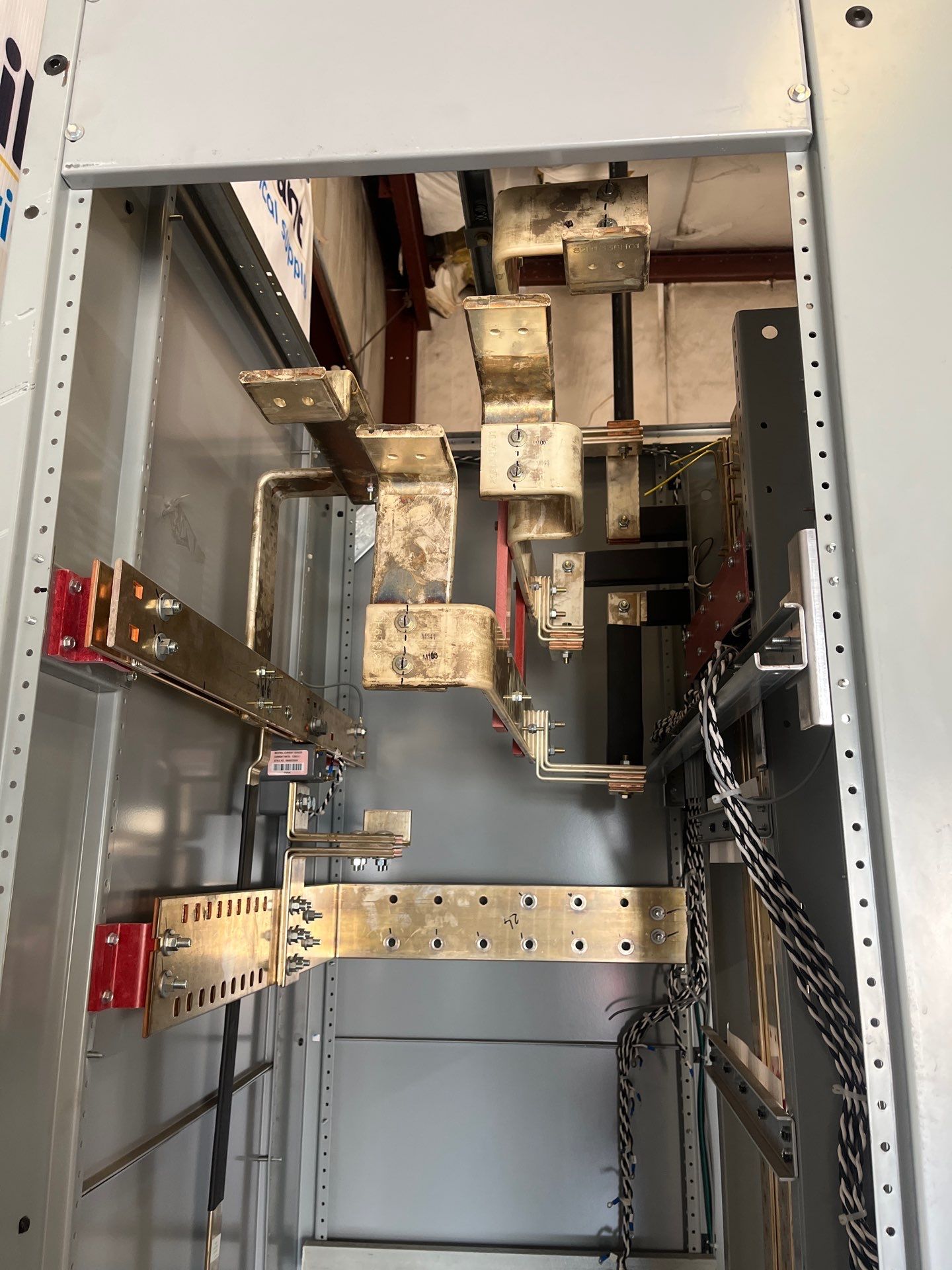 Eaton PRLC Switchboard 1200A 208/120V 3PH 4W NGH312039E LSIG Maintenance Mode Used