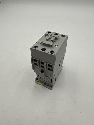 Allen Bradley 100-C30D00 Contactor 30A 3P 600V Coil 110/120V 25HP Max 100-C30*00 New