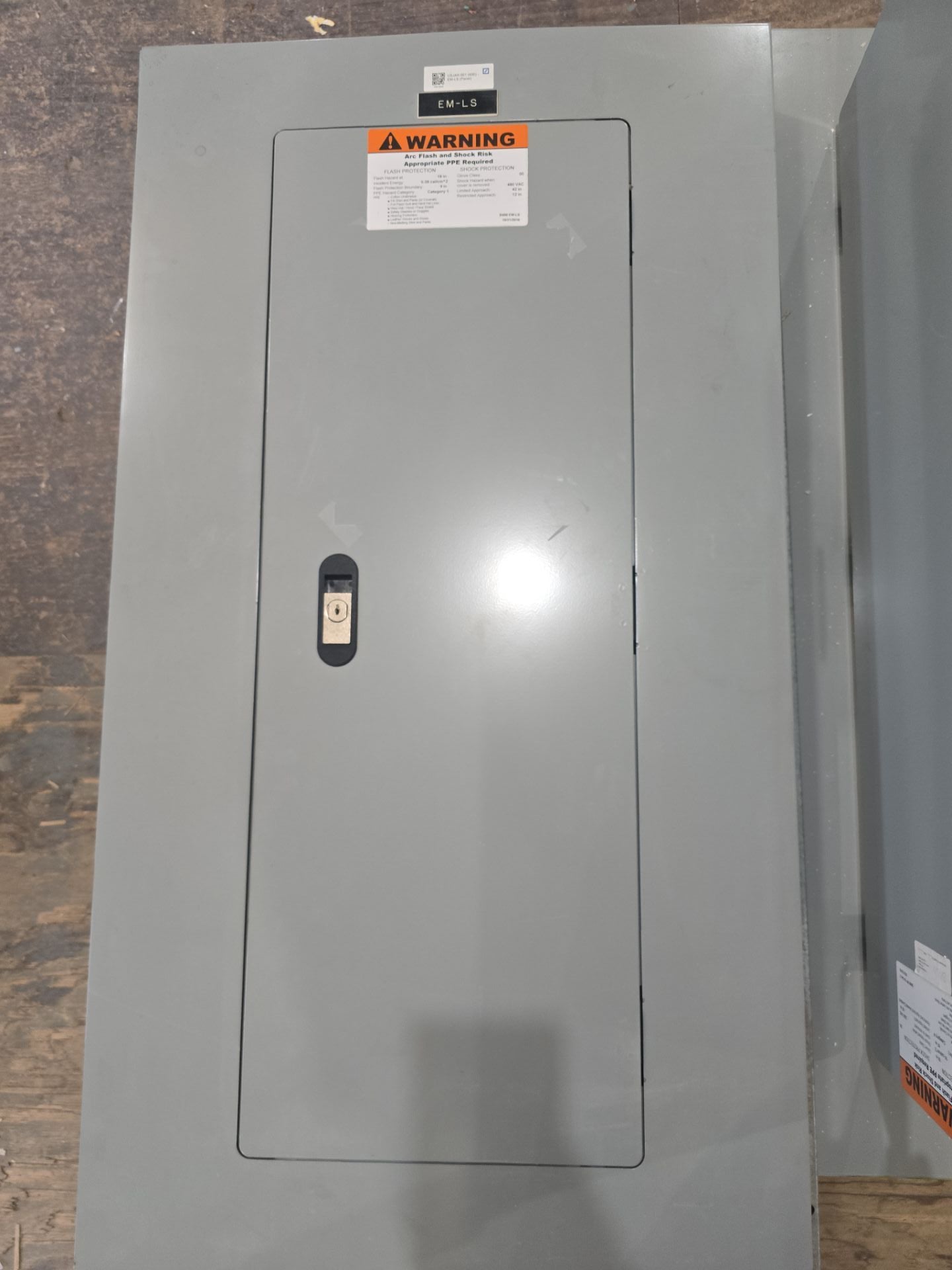 Siemens SE SEE30E6100ATS Panelboard 100A 480/277V 3PH 4W MCB 100 Amp Panel 30Cir Used