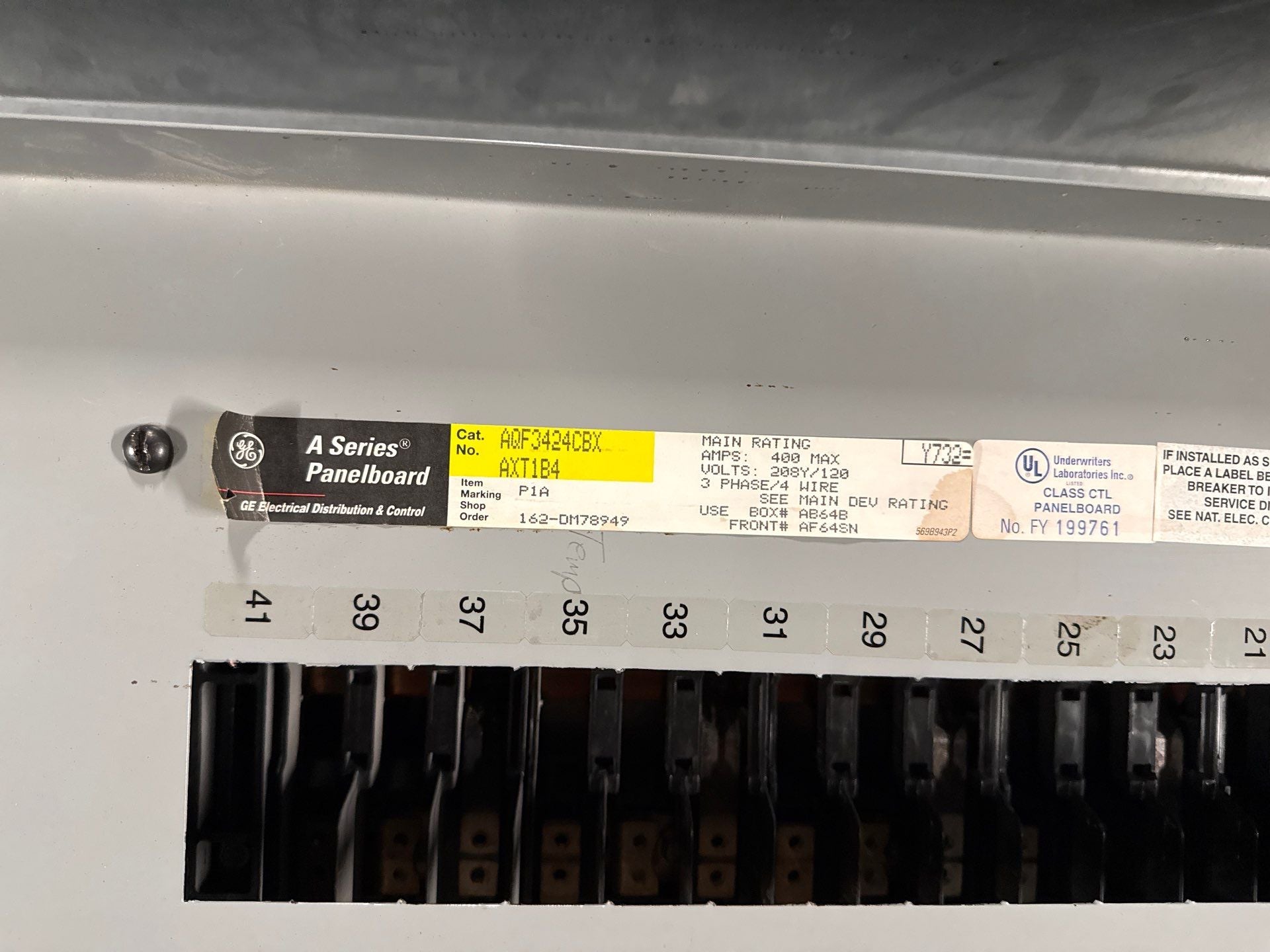 GE AQF3424CBX Panelboard 300A 208/120V 3PH 4W MCB Panel TJD432300 300 Amp Used