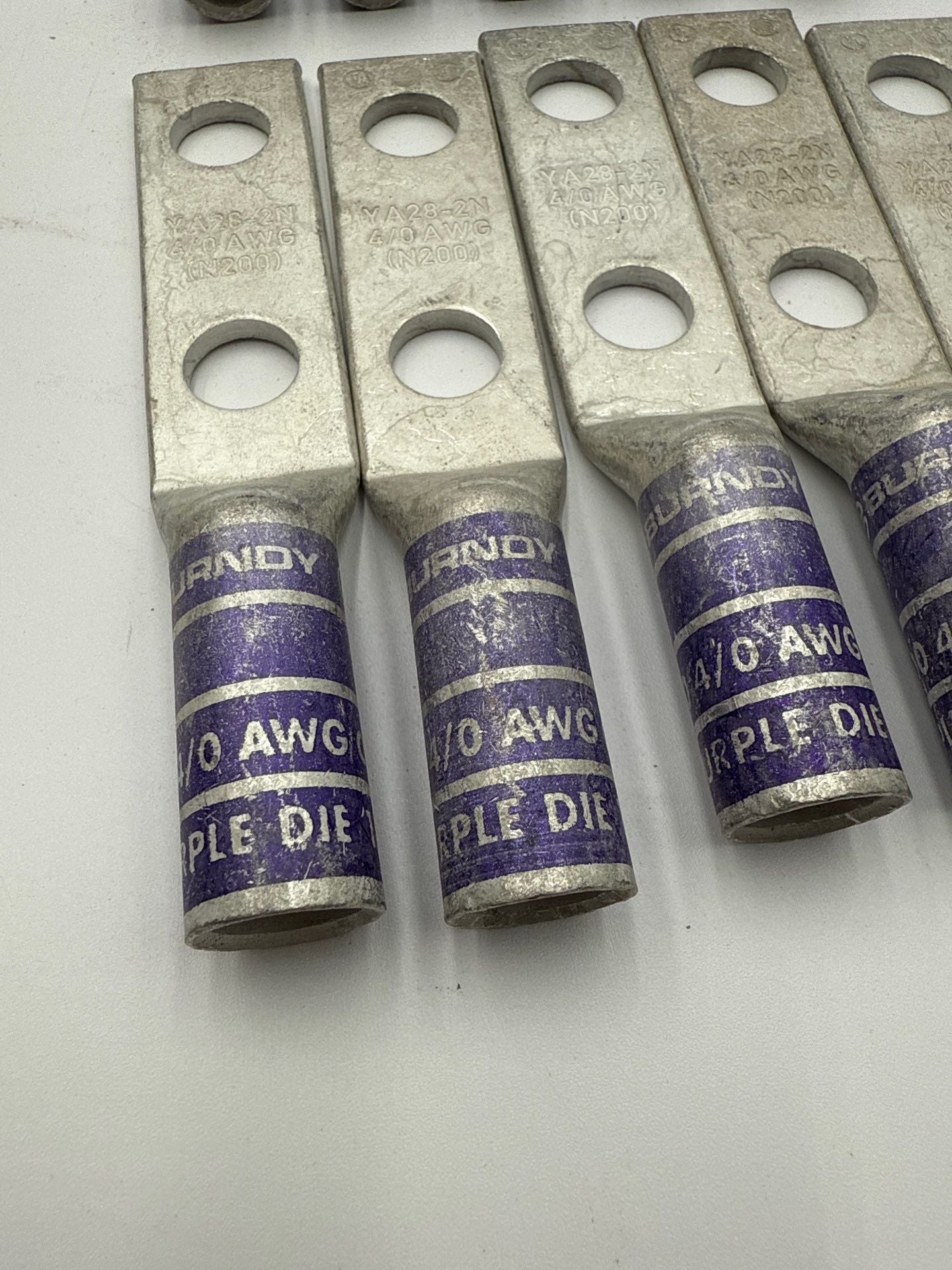 Burndy YA282N Compression Cable Lug 4/0 CU 2-Hole Long 1/2 10PC Lot New