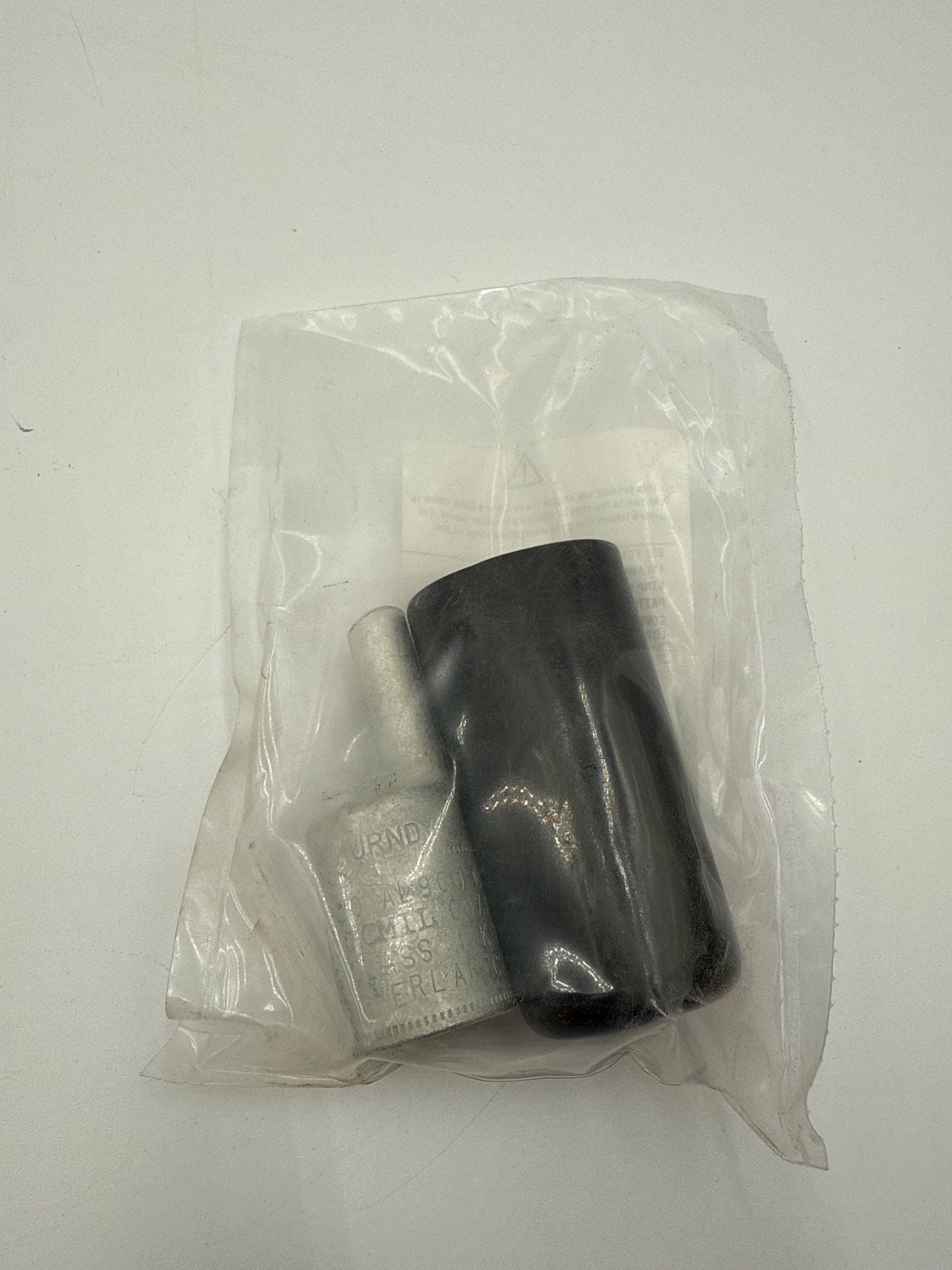 Burndy AYPO250 Offset Plug AYPO Aluminum Hyplug 250KCMIL 4/0 AWG New