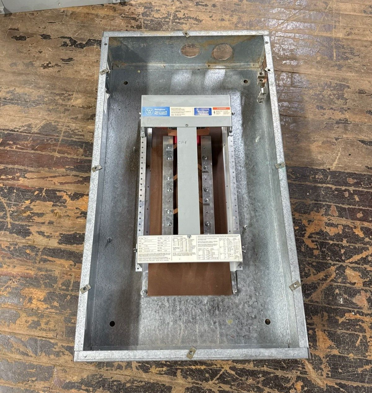 Westinghouse PRL3 Panelboard 225A 480/277V 3PH 4W 18 Cir Indoor Encl MLO YS2036 P320 Used