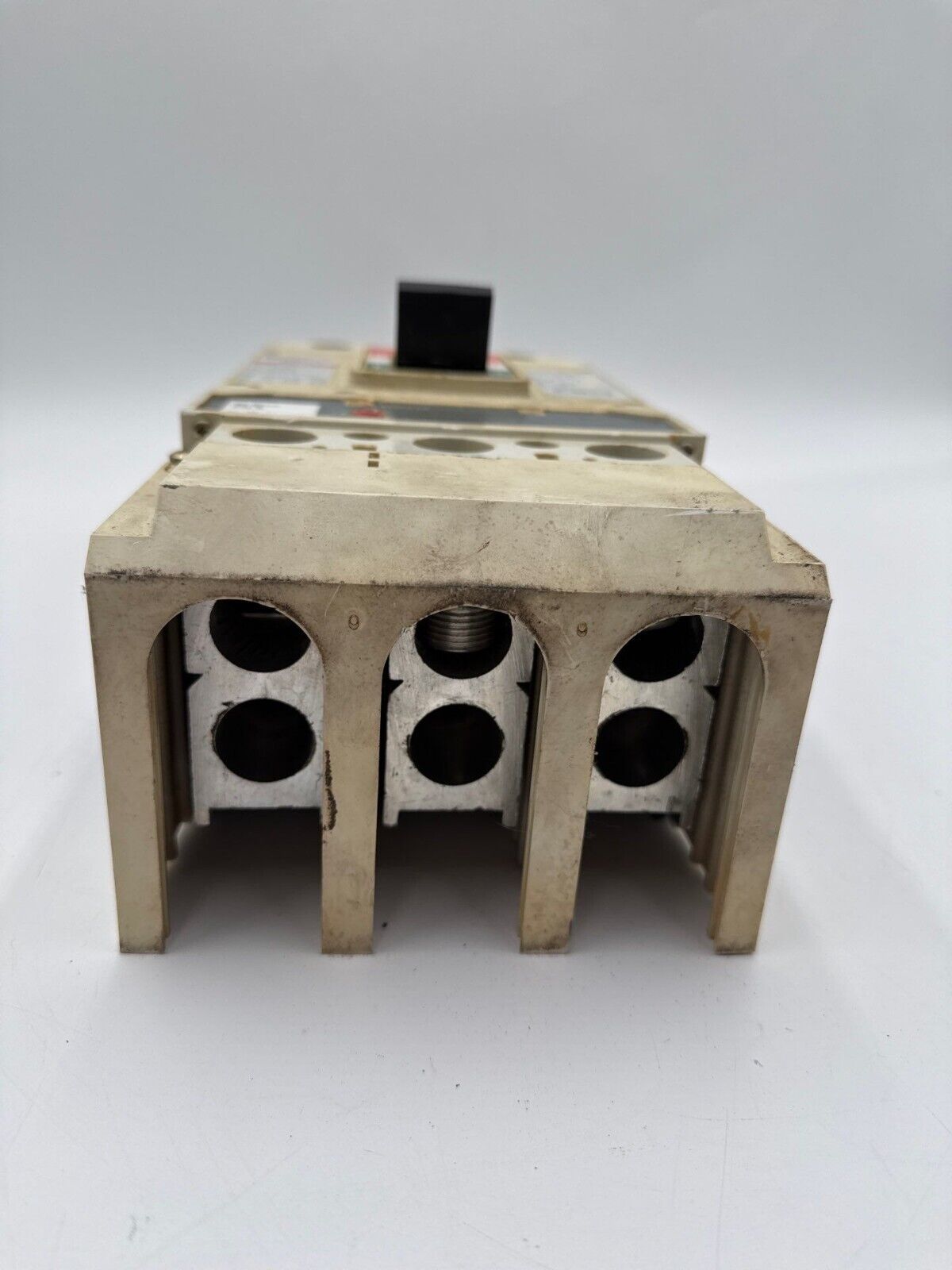 Eaton LGE3630NN Used