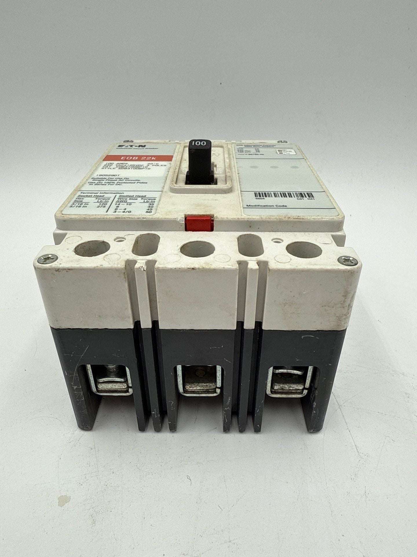 Eaton EDB3100BP10 Circuit Breaker 100A 3P 240V EDB 22k 100 Amp 3 Pole Used