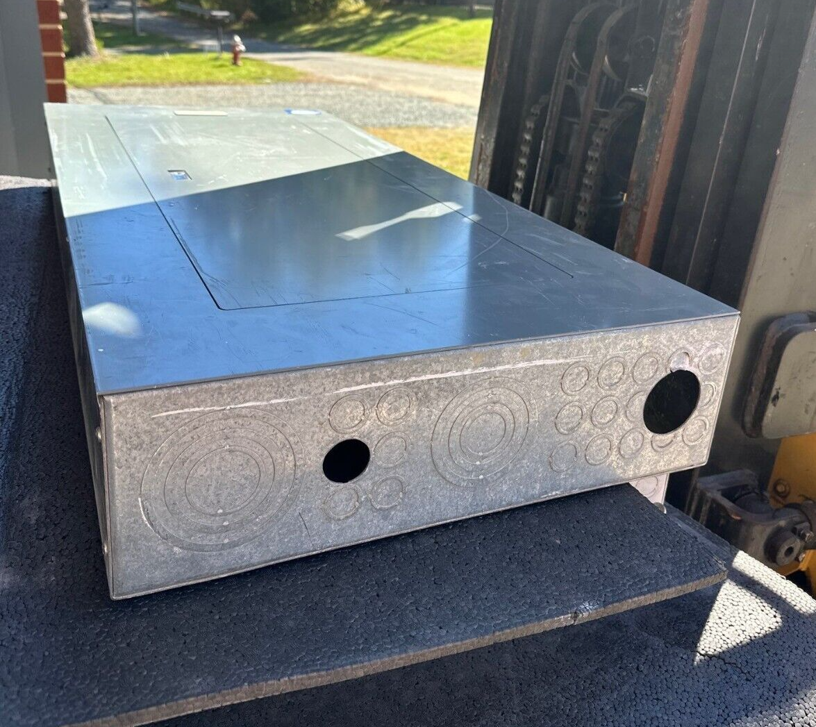 Square D NF Panelboard 250A 600Y/347V 3PH 4W Indoor Encl Main Lug 42 Circuit MLO P328 Used