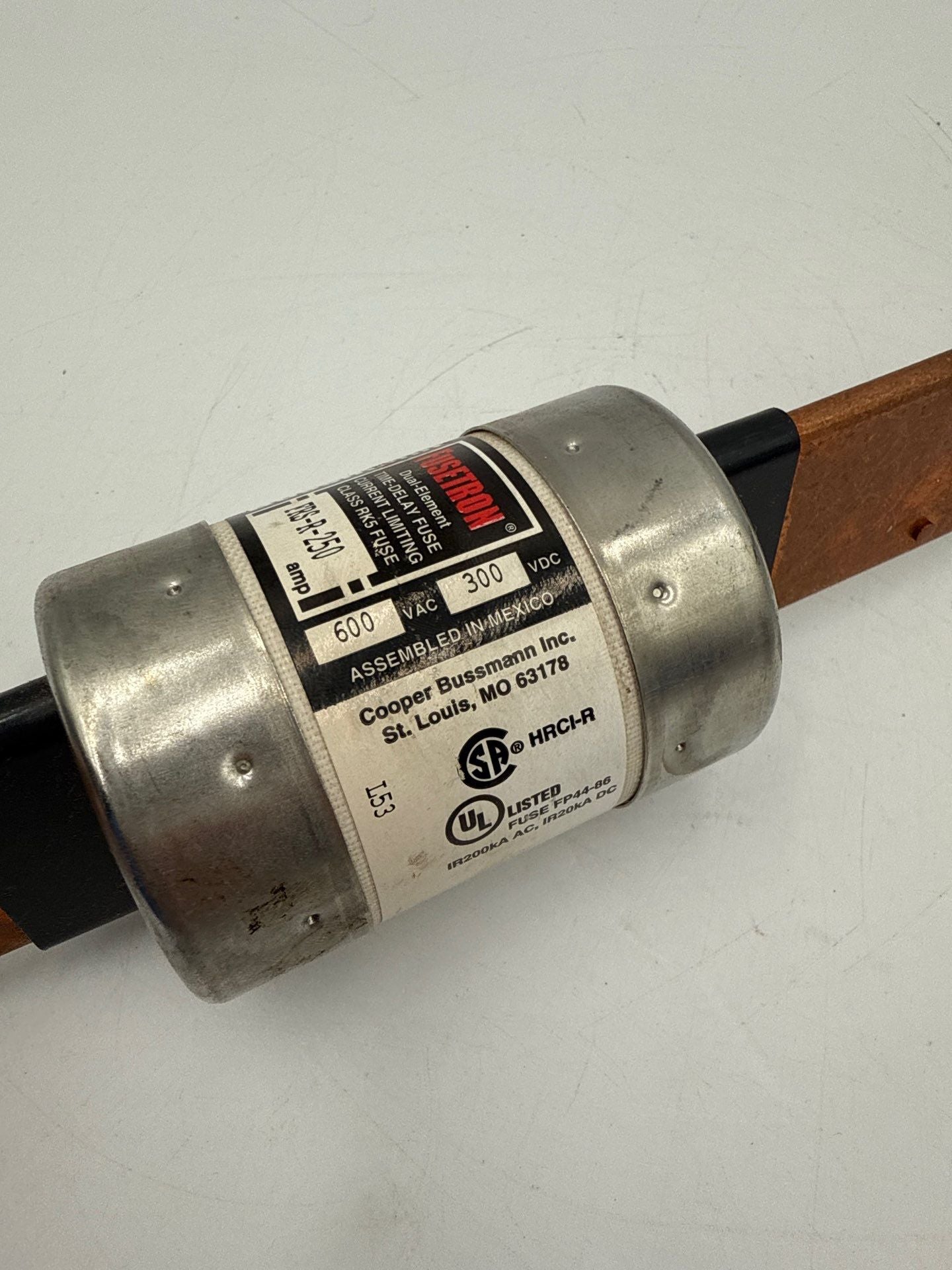Bussmann FRS-R-250 Fuse 250A 600V Class RK5 Time Delay Dual Element 250 Amp Used