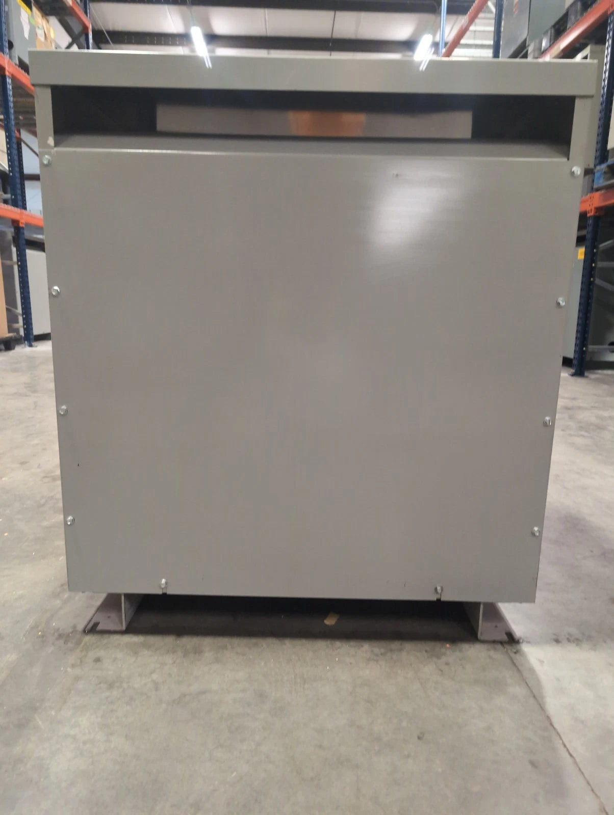 75KVA GE 3PH 9T23B3874 Transformer Pri 480V Sec 208/120V Type QL Indoor 60Hz Used