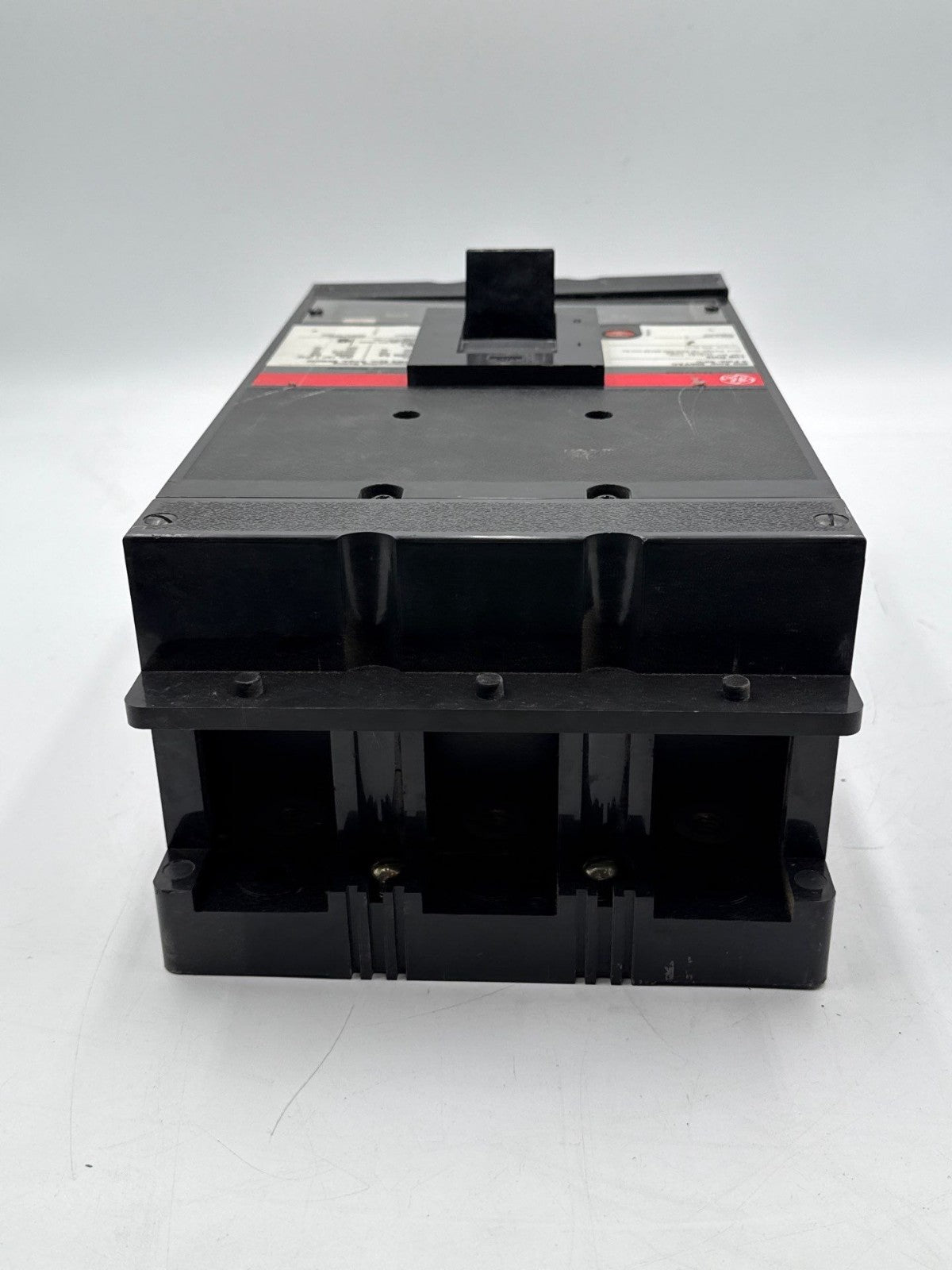 GE TKL4V4608 Circuit Breaker 800A 3P 600V 3PH TKL 800 Amp 3 Pole VersaTrip T4VT Used