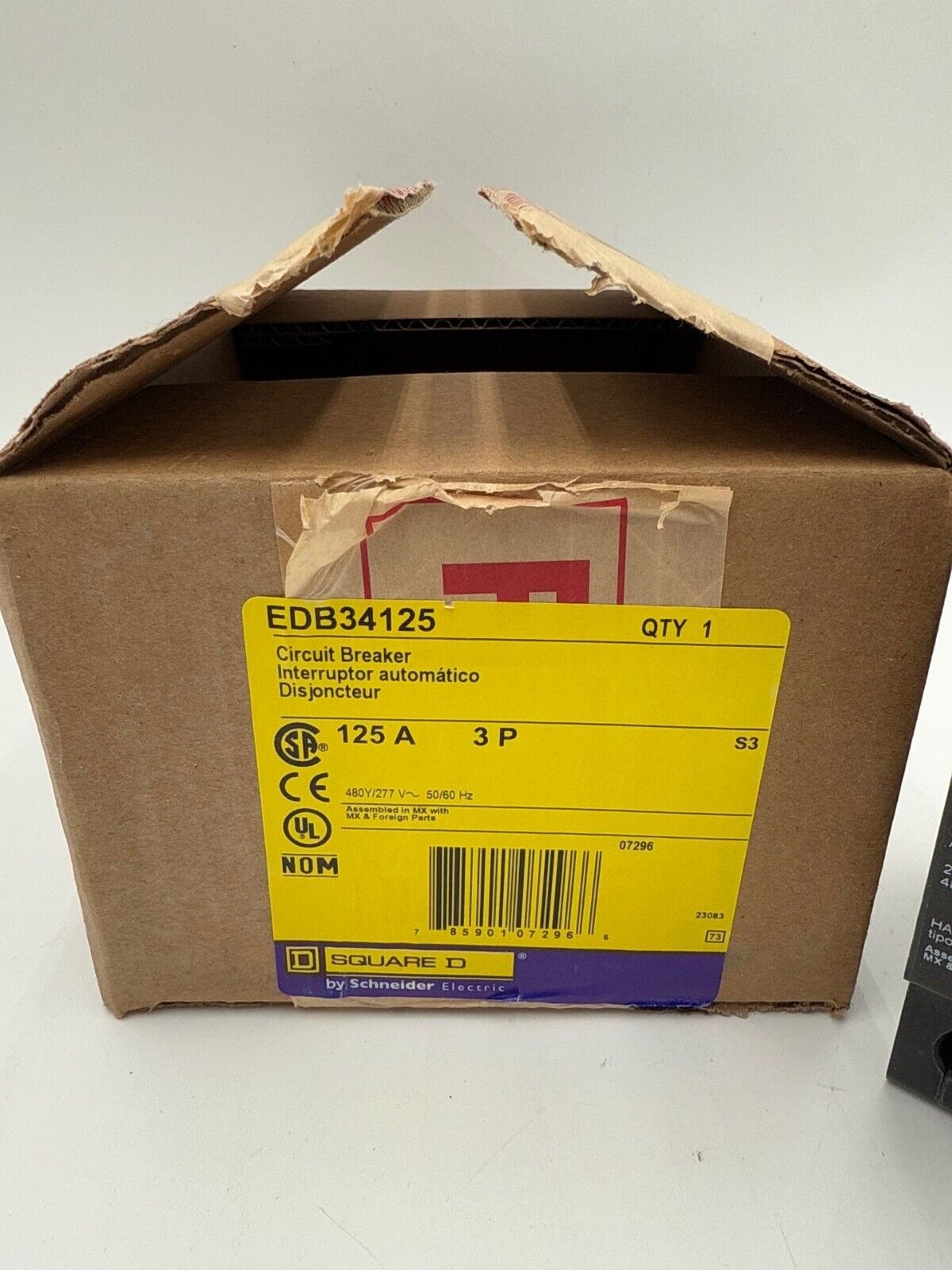 Square D EDB34125 New