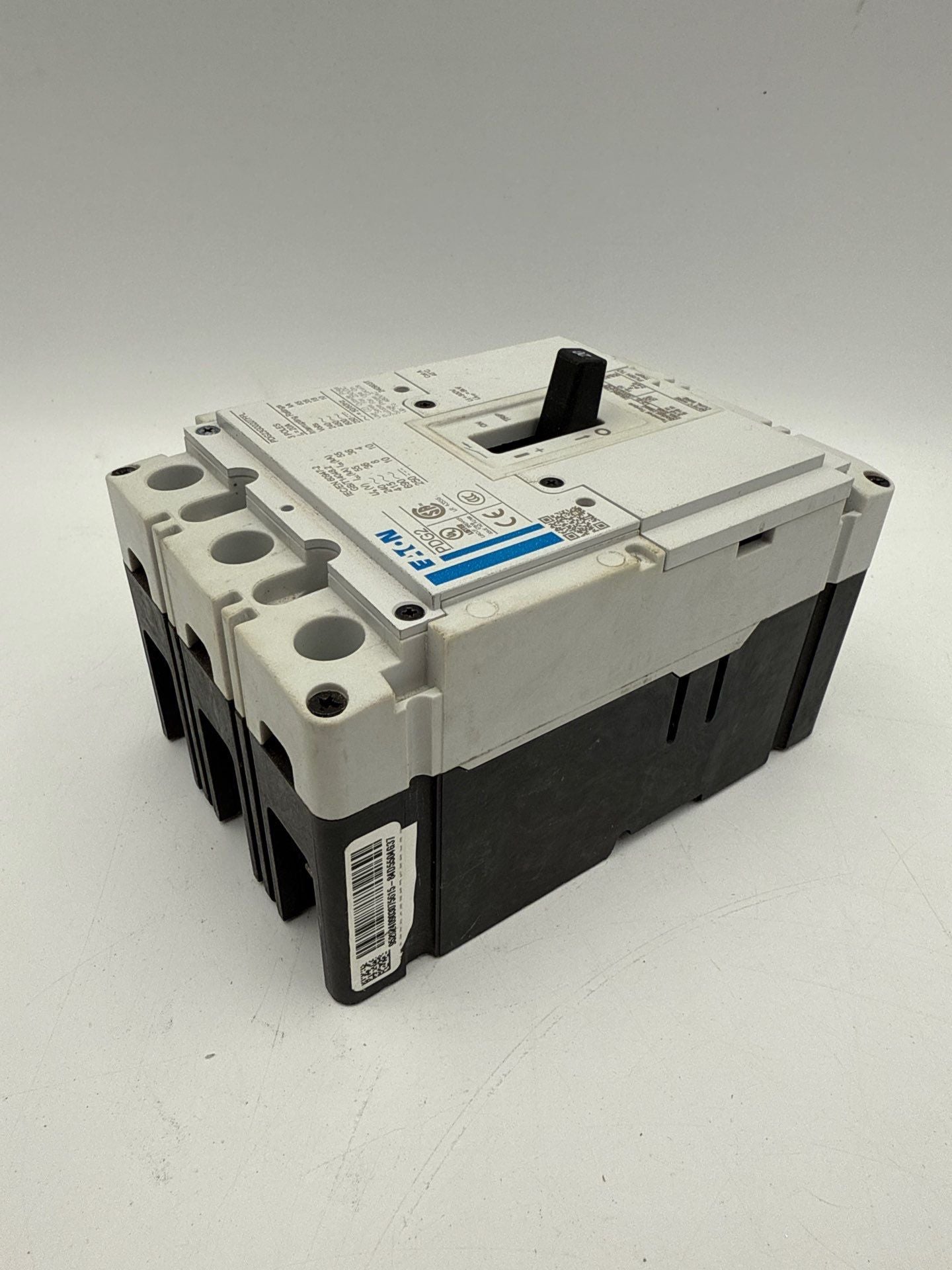 Eaton PDG23G0020TFFL Circuit Breaker 20A 600V 3P Bolt On 20 Amp 3 Pole PDG2 Used