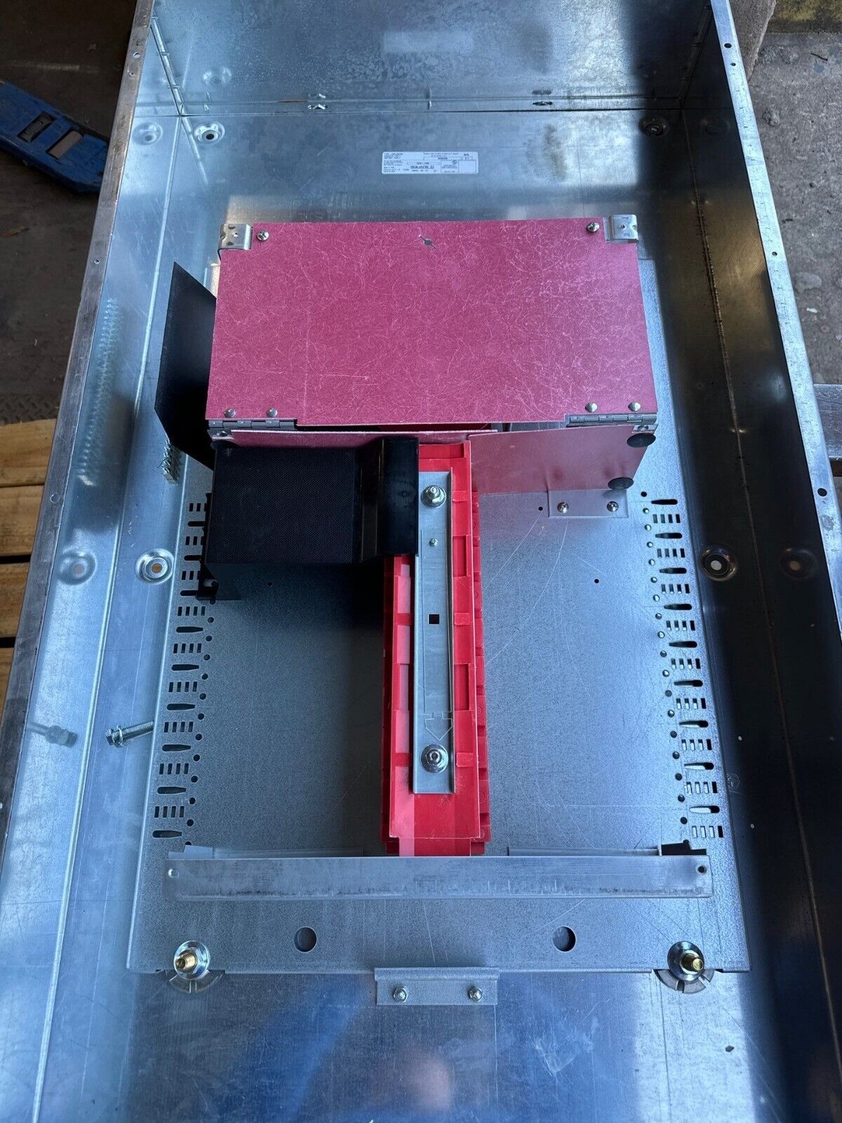 Square D I-Line Panelboard 225A 480Y/277V 3PH 4W Indoor Encl 18 Cir MCB 225 Amp P430 Used