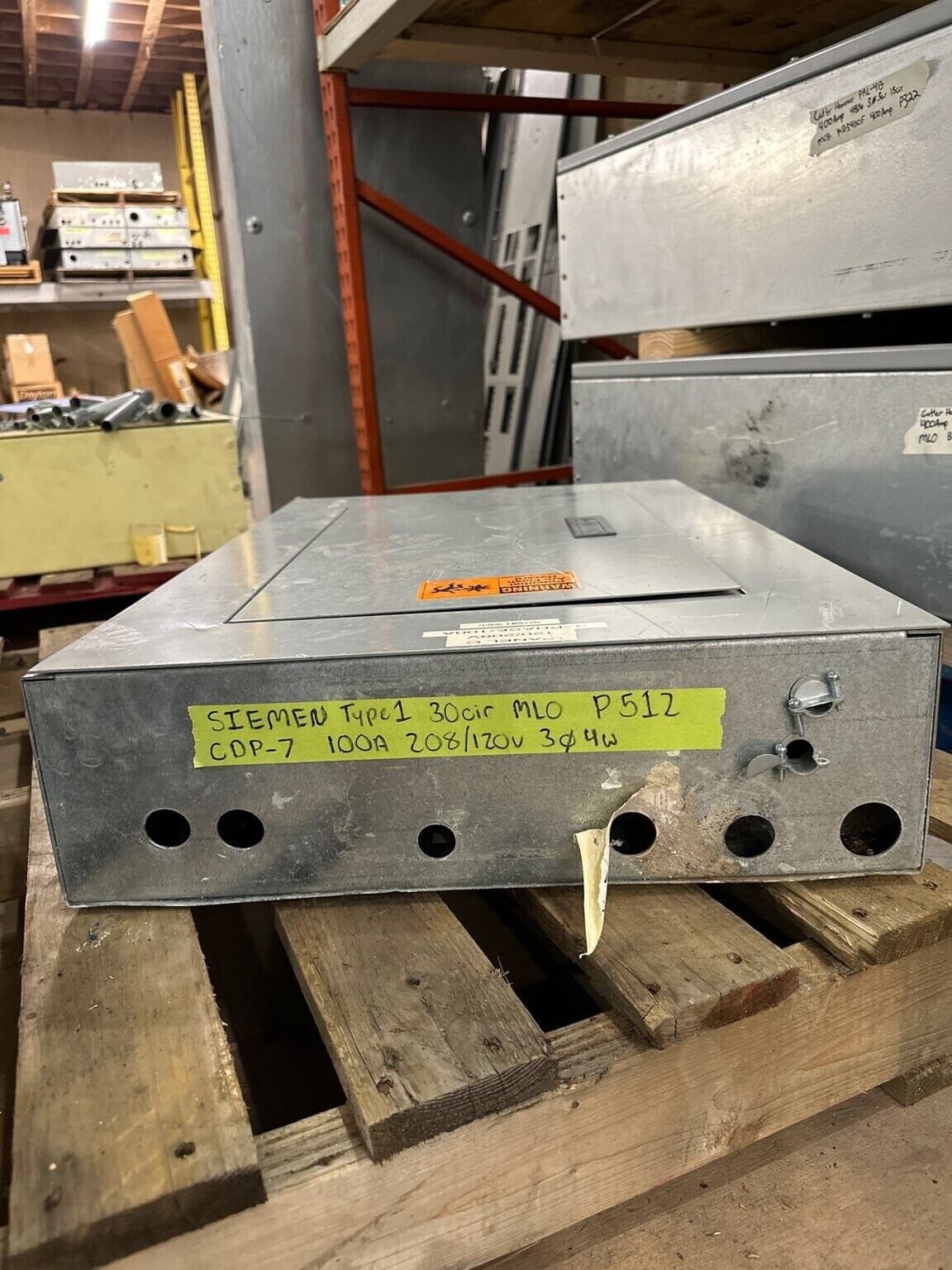 Siemens CDP-7 Panelboard 100A 208Y/120V 3PH 4W 30 Circuit 100 Amp MLO 30 Space P512 Used