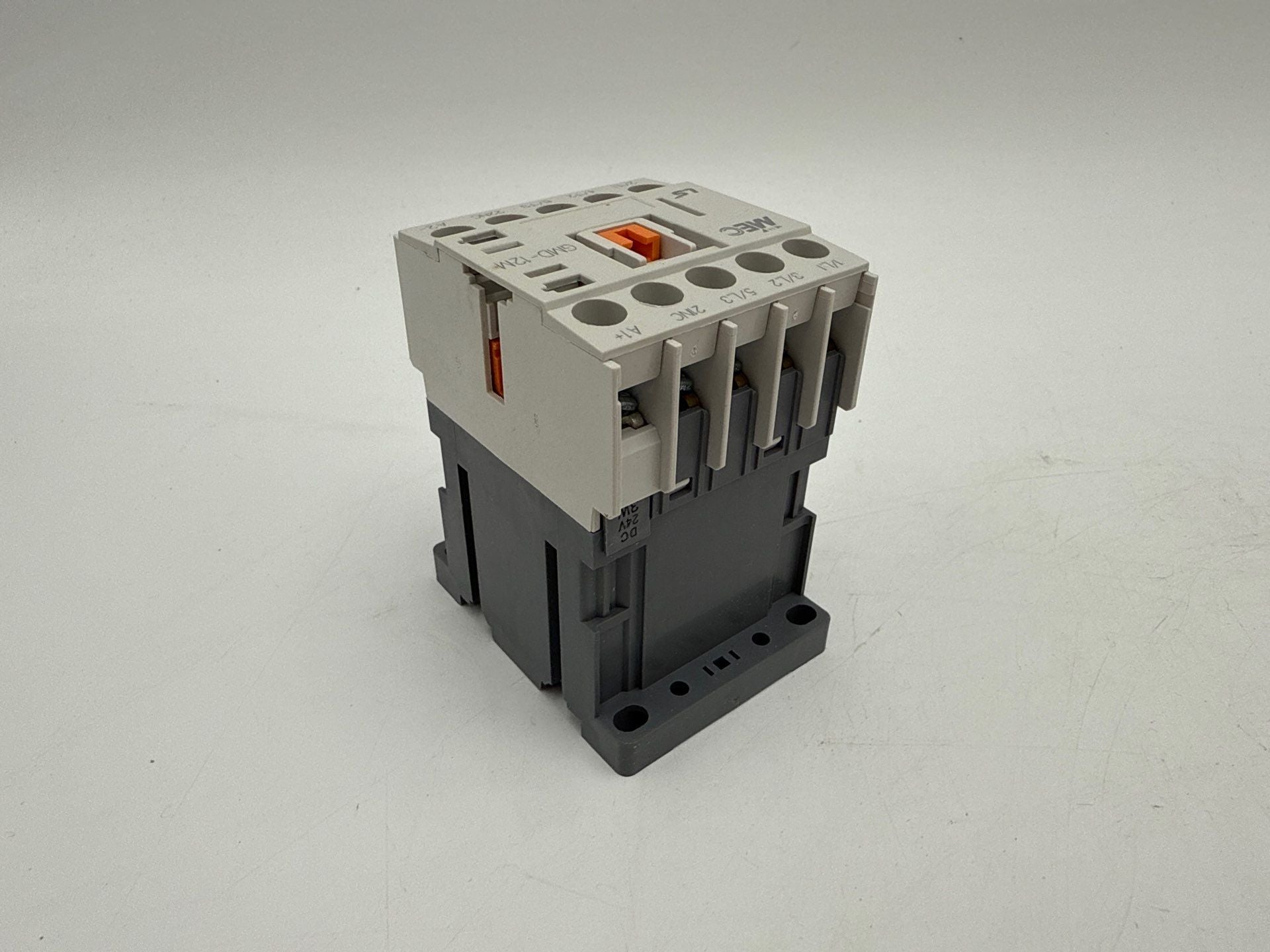 LS Electric GMD-12M Mini Contactor 12A 3P 600V 7.5HP Coil 24VDC New