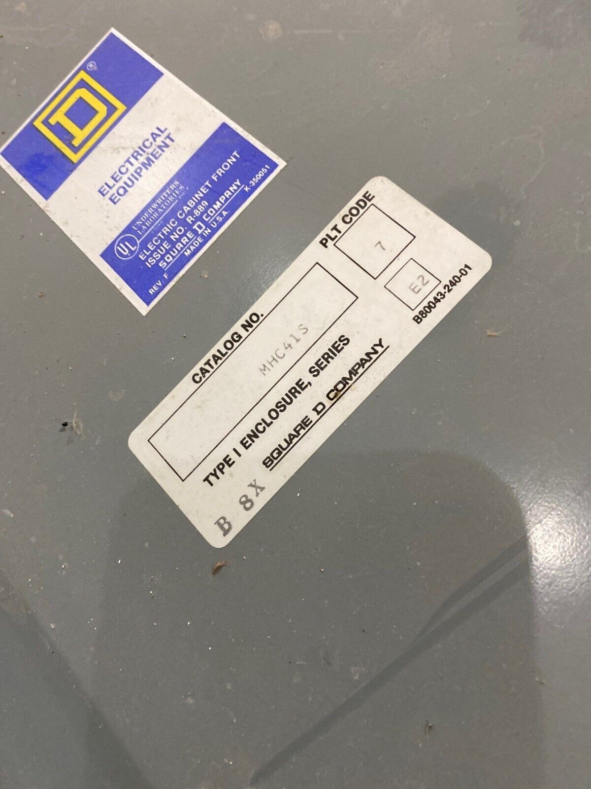 Square D NQOD Panelboard 100A 208/120V 3PH 4W 42 Circuit Indoor Encl MCB QOB3100 P648 Used