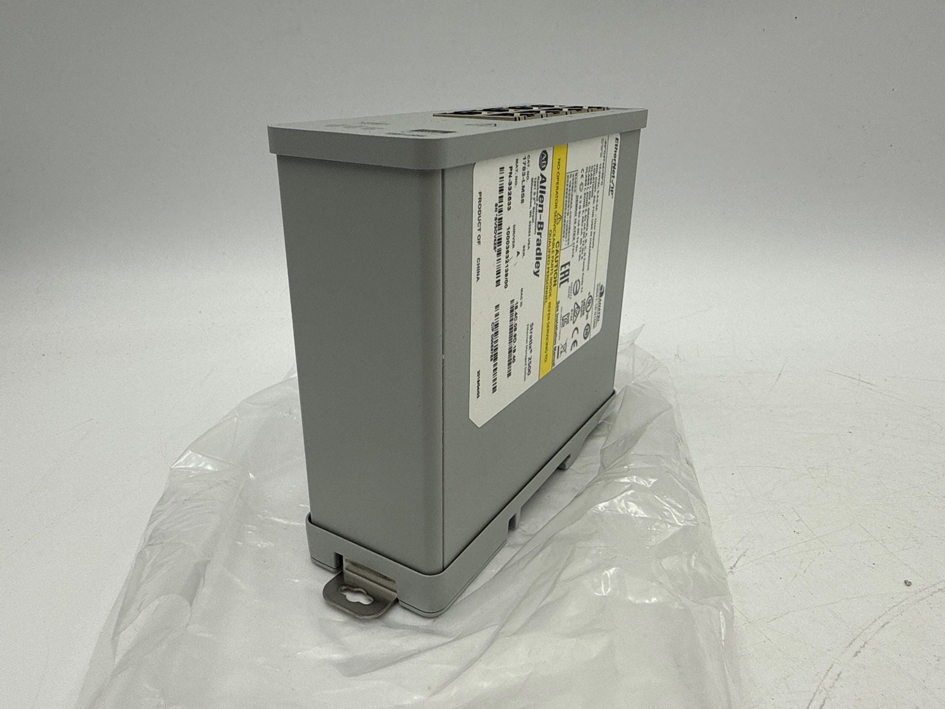 Allen Bradley 1783-LMS8 A EtherNet Managed Switch Stratix 2500 IP 8-Port Used