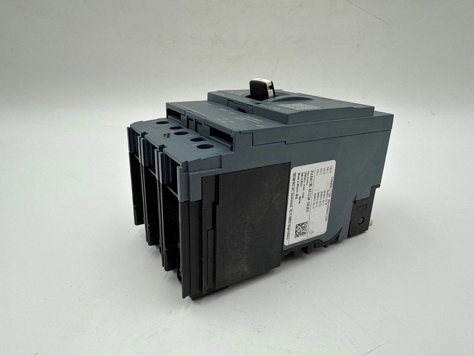 Siemens 3VA4195-4ED34-0AA0 Circuit Breaker 15A 3P 600V 3VA41 15 Amp 3 Pole New