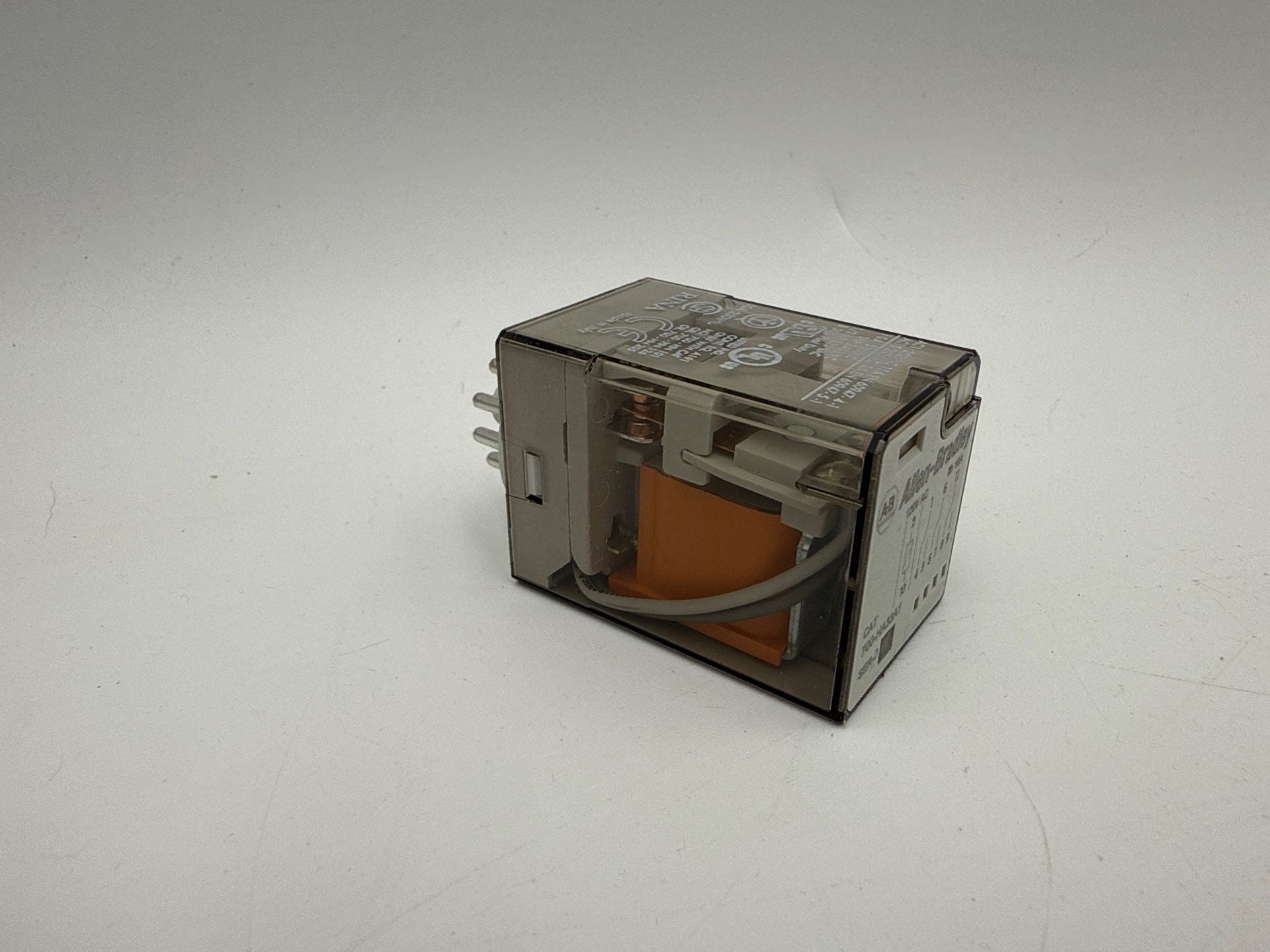 2PC Lot Allen Bradley 700-HA33A1 Relay 8Pins Plug In 3C/O 3PDT 120V 10A New