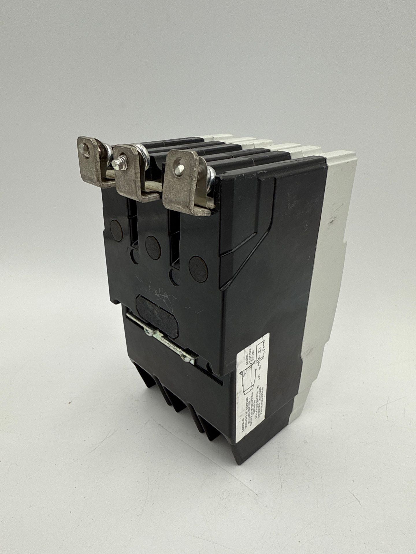 GE TEYD3020B Circuit Breaker 20A 3P 480/277V 3PH TEYD 20 Amp 3 Pole Bolt On Used