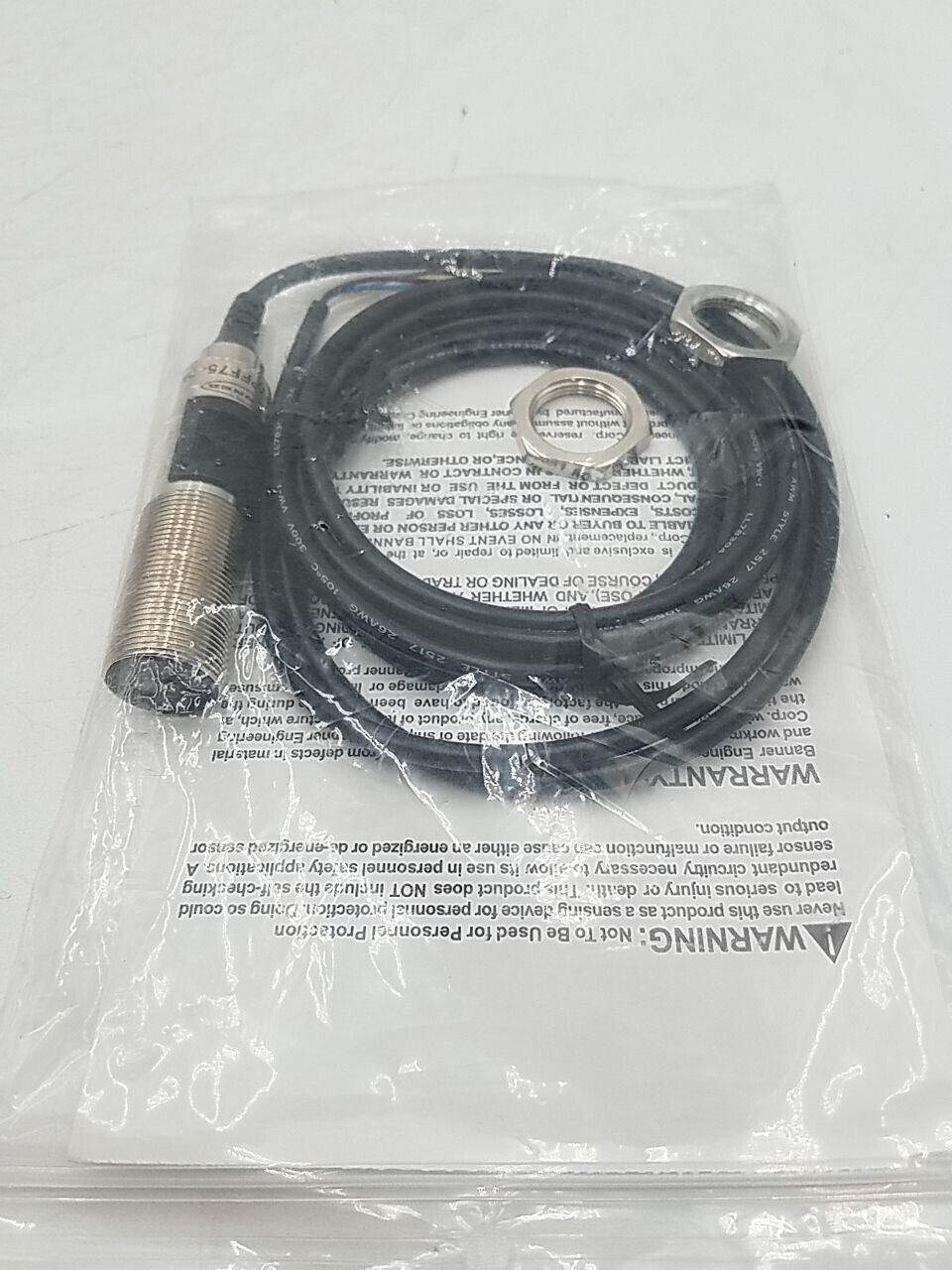 Banner Engineering M18-3VPFF75-2M New