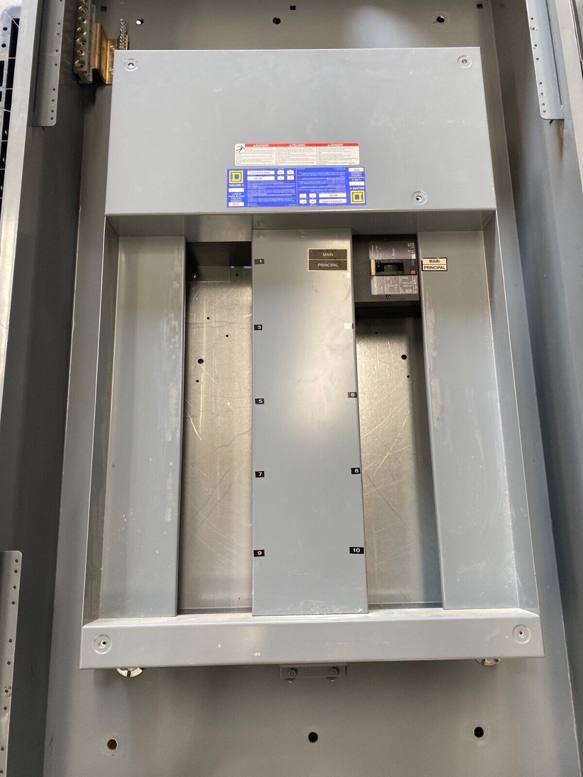 Square D I-Line Panelboard 225A 480V 3PH 3W 3R Outdoor Encl 30 Cir MCB JLA36225 P557 Used