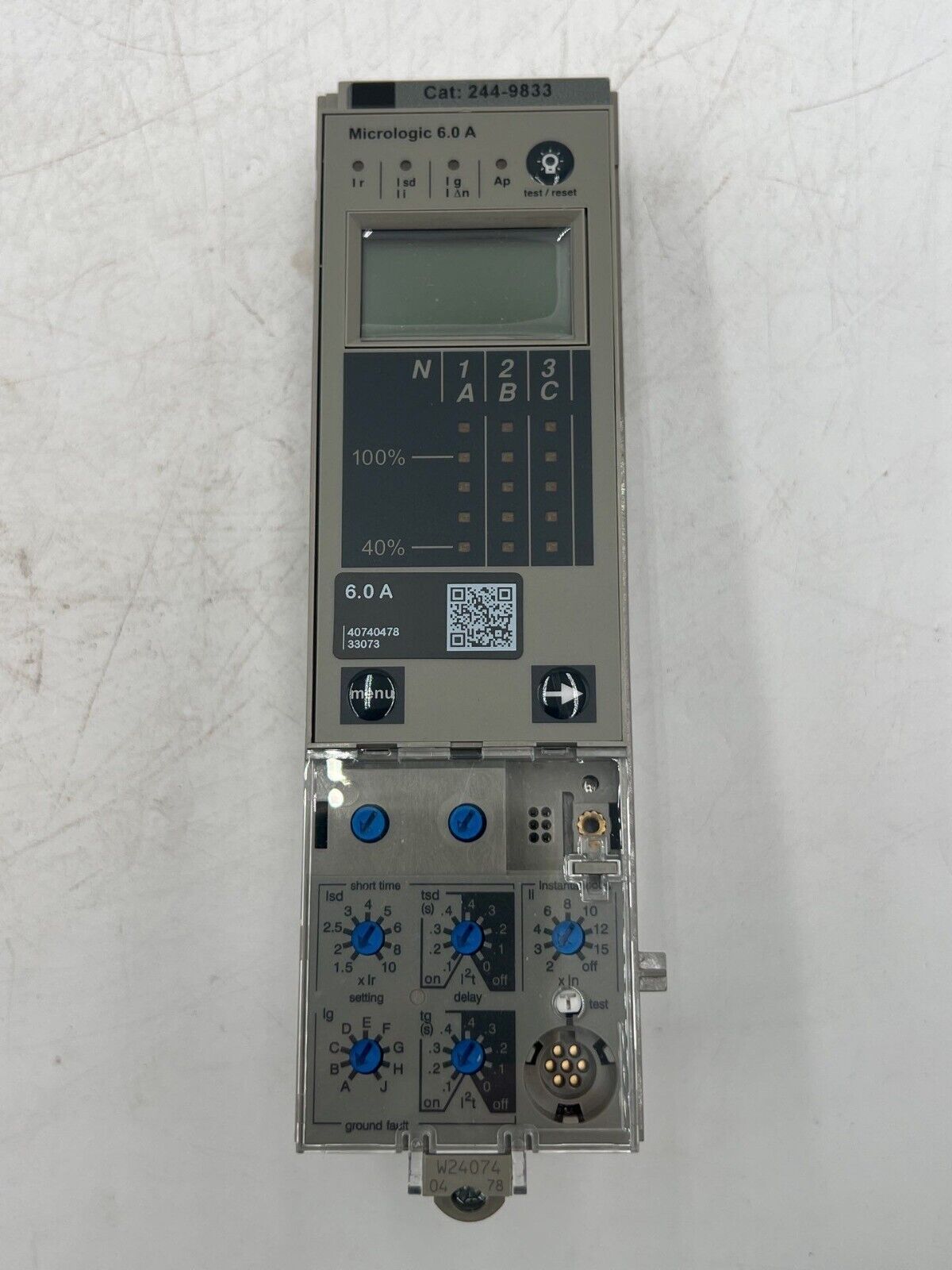 Square D Schneider 2449833 New