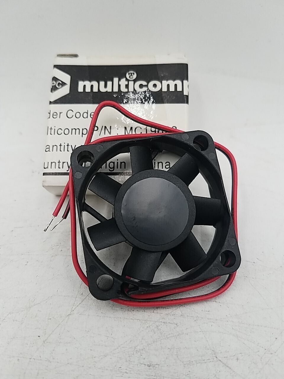 multicomp MC19623 New