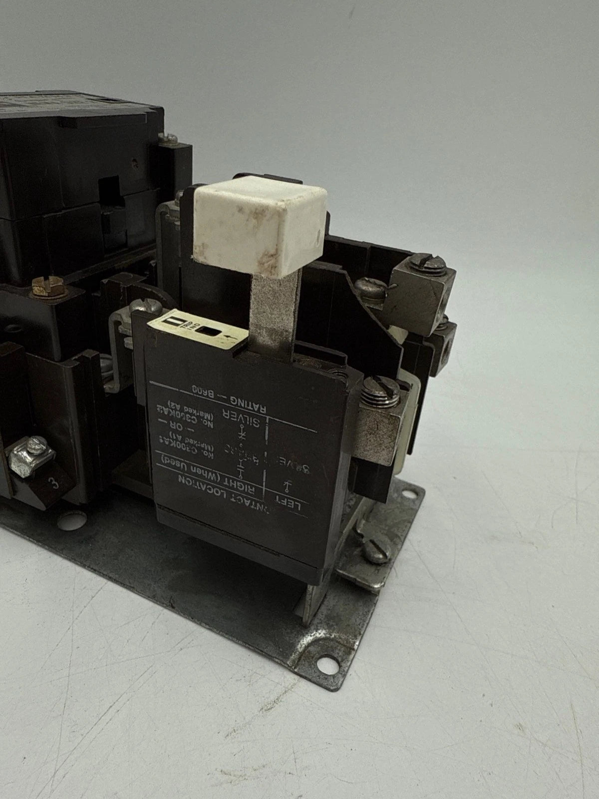 Cutler Hammer A10DG0 Starter NEMA Size 2 45A 3P 600V 25HP Coil 550/600V Used