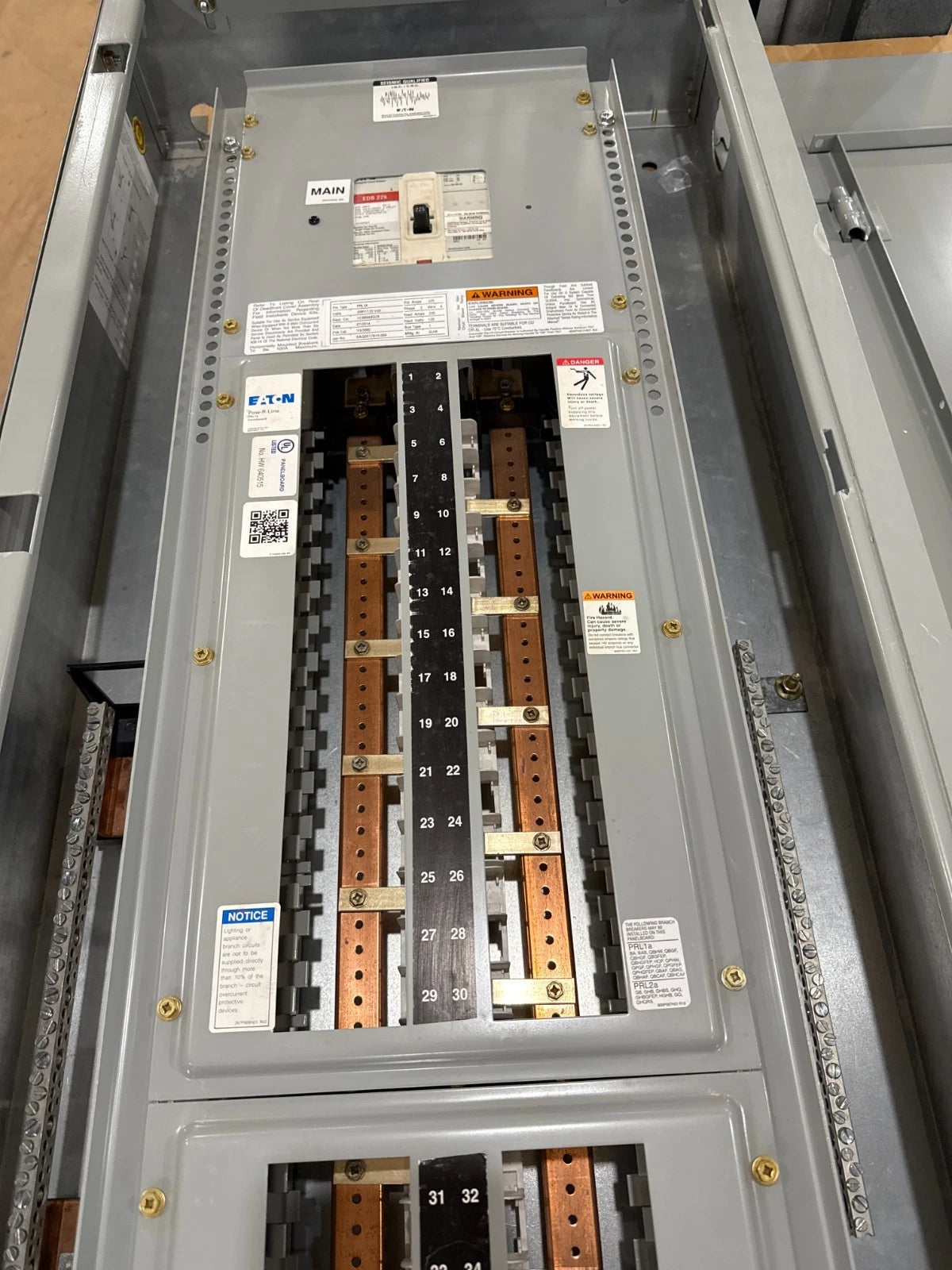 Eaton PRL1A Panelboard 225A 208/120V 3PH 4W MCB Panel 225 Amp 60Cir EDB3225BP10 Used