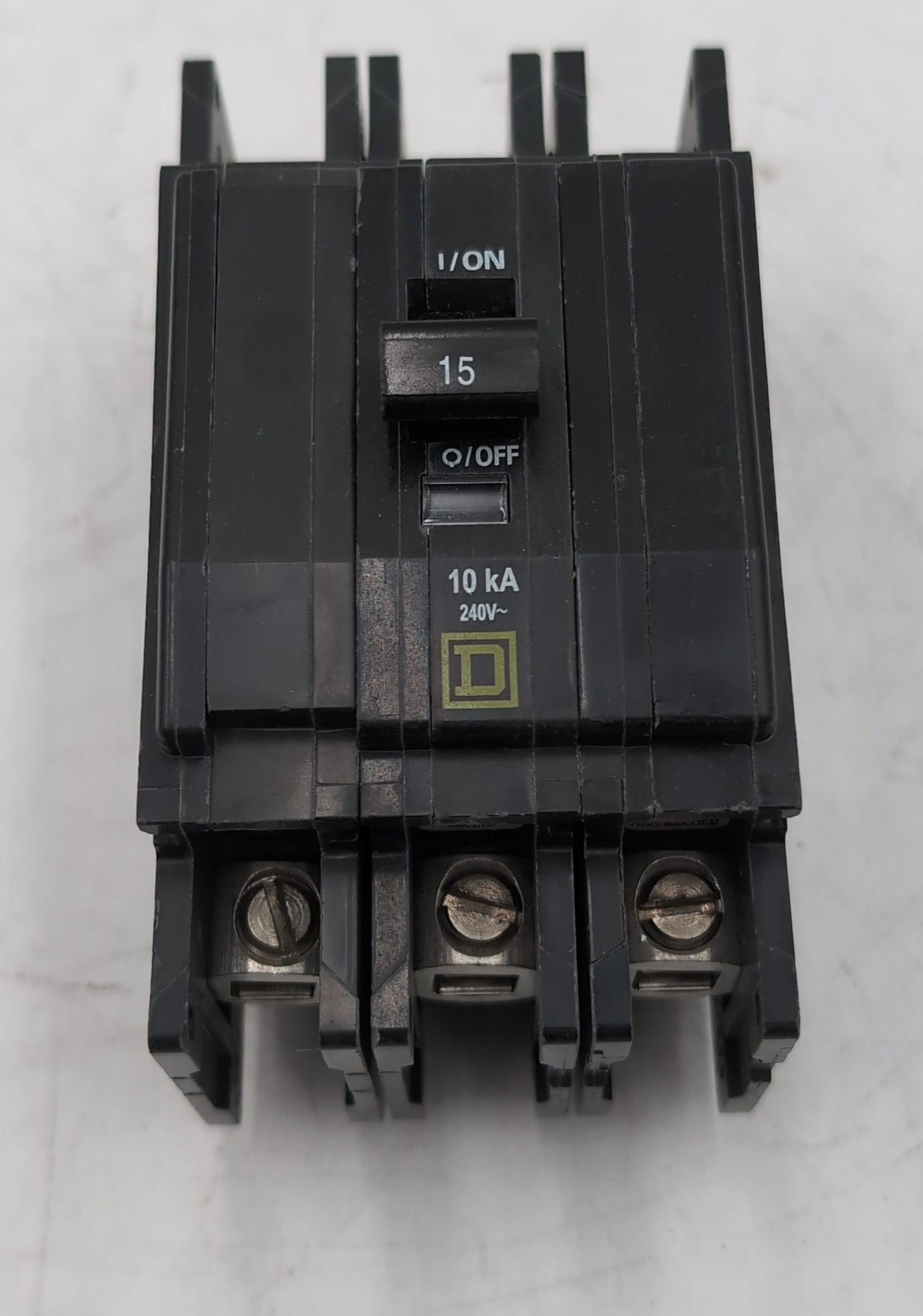 Square D QOU315 Miniature Circuit Breaker 15 Amp 3-Pole 240V Unit Mount NEW New