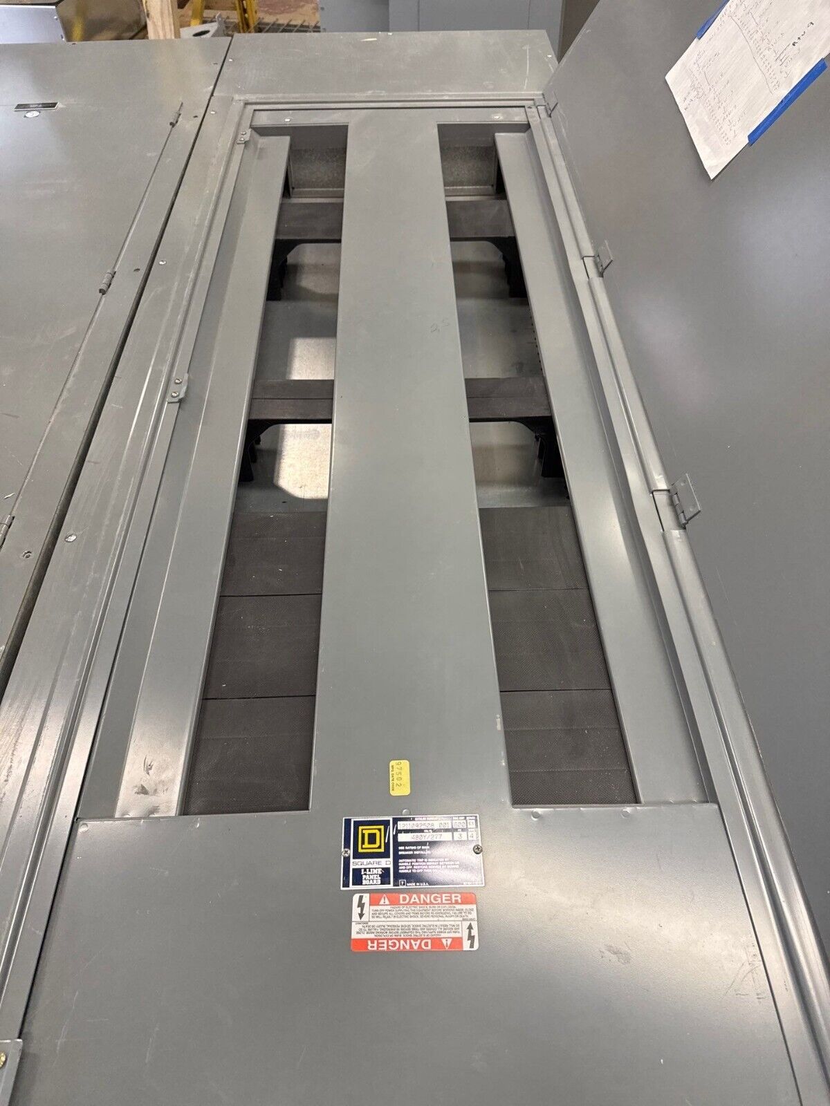 Square D I-Line Panelboard 600A 480/277V 3PH 4W 66 Circuit Indoor Encl MLO P562 Used