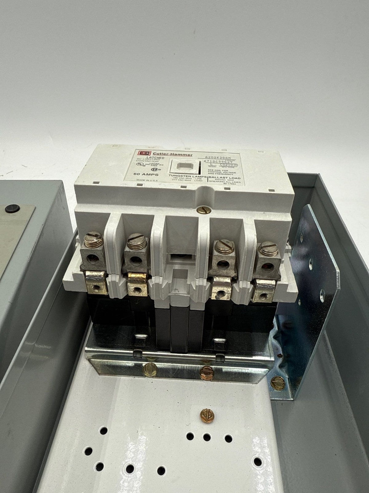 CH ECL04D1A4A Enclosed Lighting Contactor A202K2DAM 60A 4 Pole Coil 110/120V