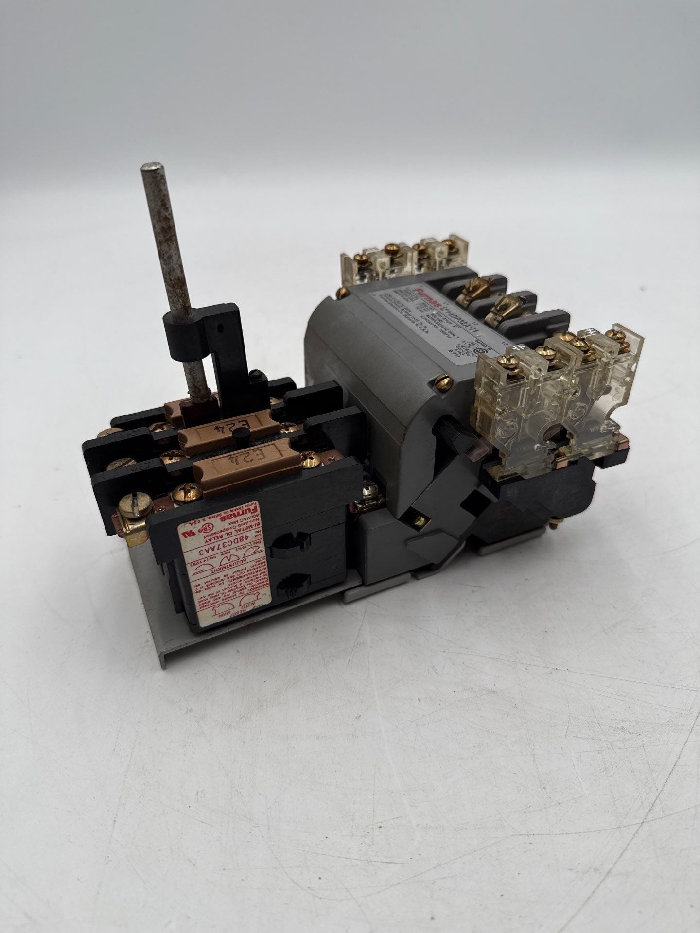 Furnas 14DP32AF71 Magnetic Starter 27A 3P 600V Size 1 Coil 110-120V Used