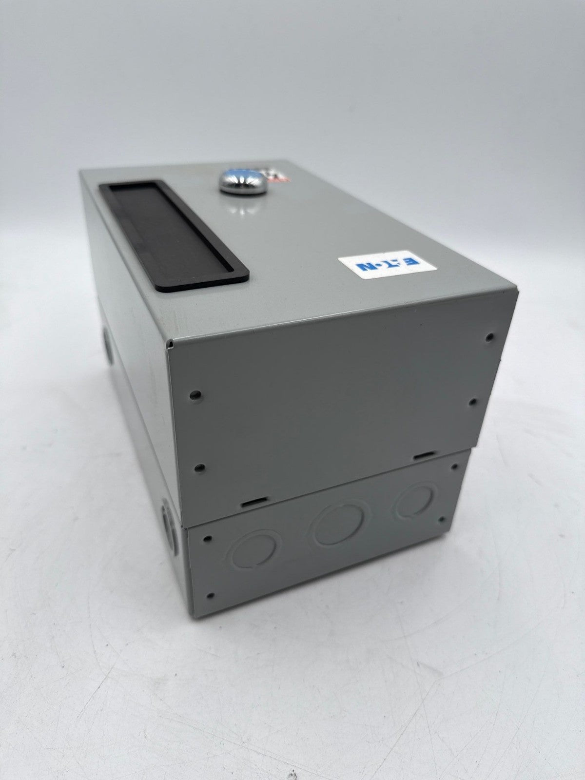 Eaton ECN0511AAA Lighting Contactor Enclosure ONLY Type 1 Indoor Encl