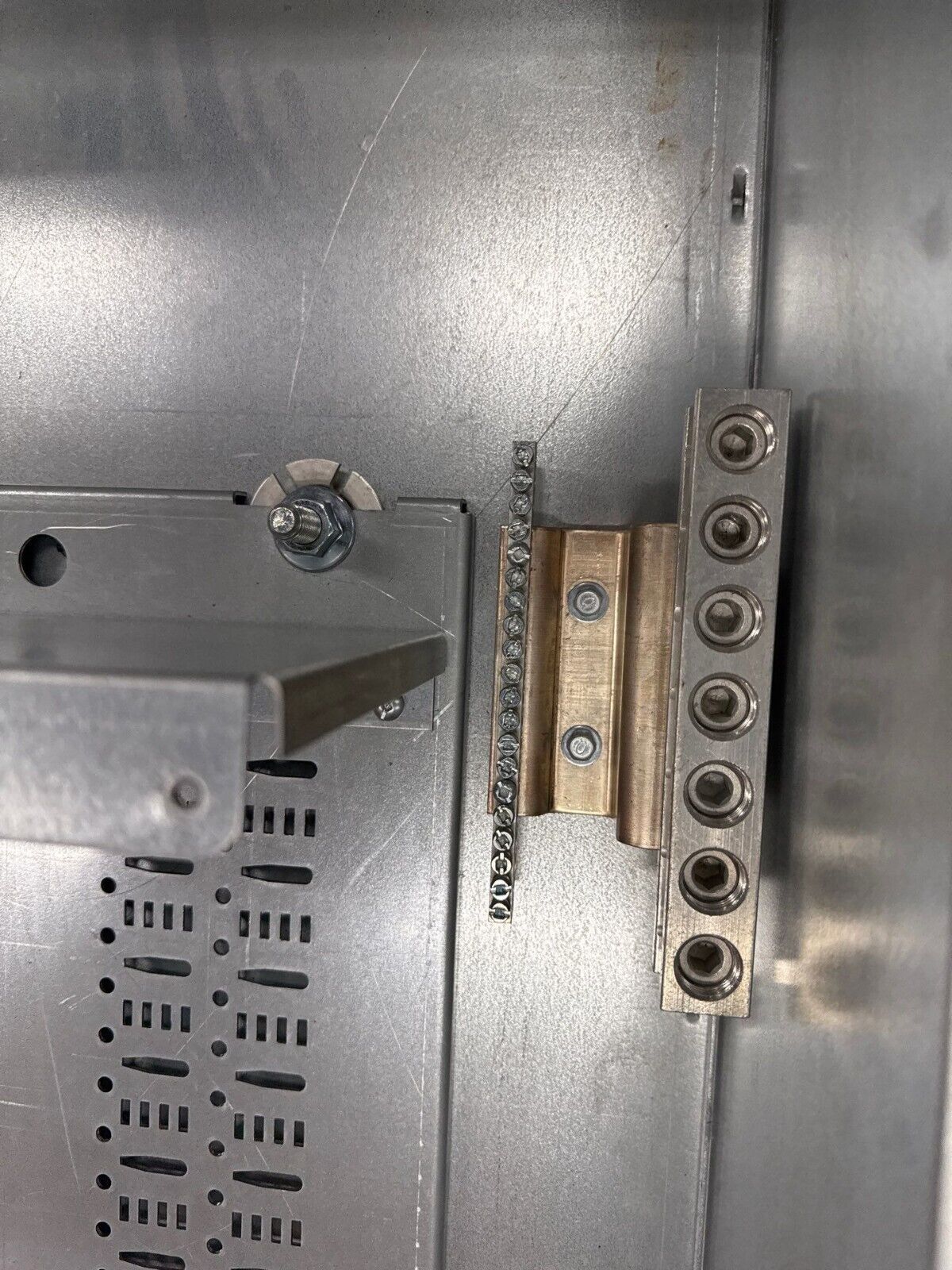 Square D I-Line Panelboard 300A 208/120V 3PH 4W 18 Cir Indoor Encl LA36300 MCB P438 Used