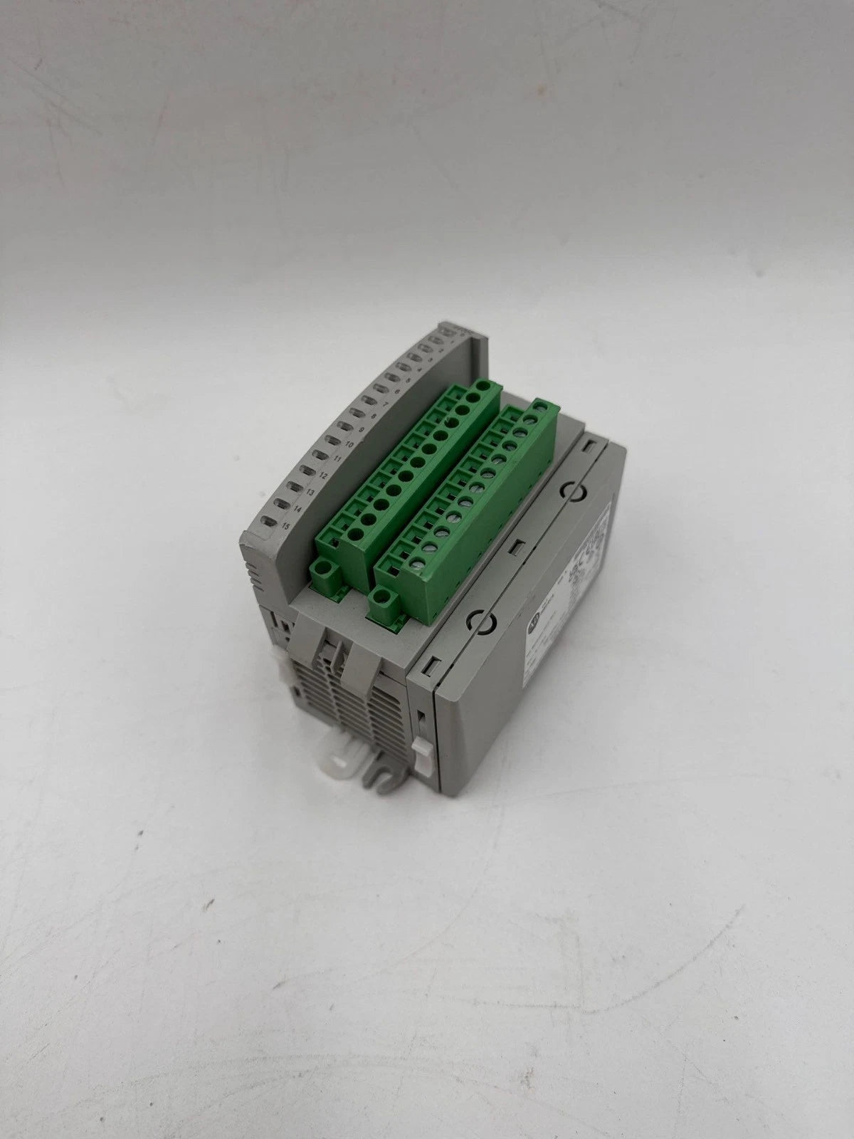 Allen-Bradley 2085-IQ16 Micro800 16 Point Digital Input Module 2085IQ16 2085-ECR Used