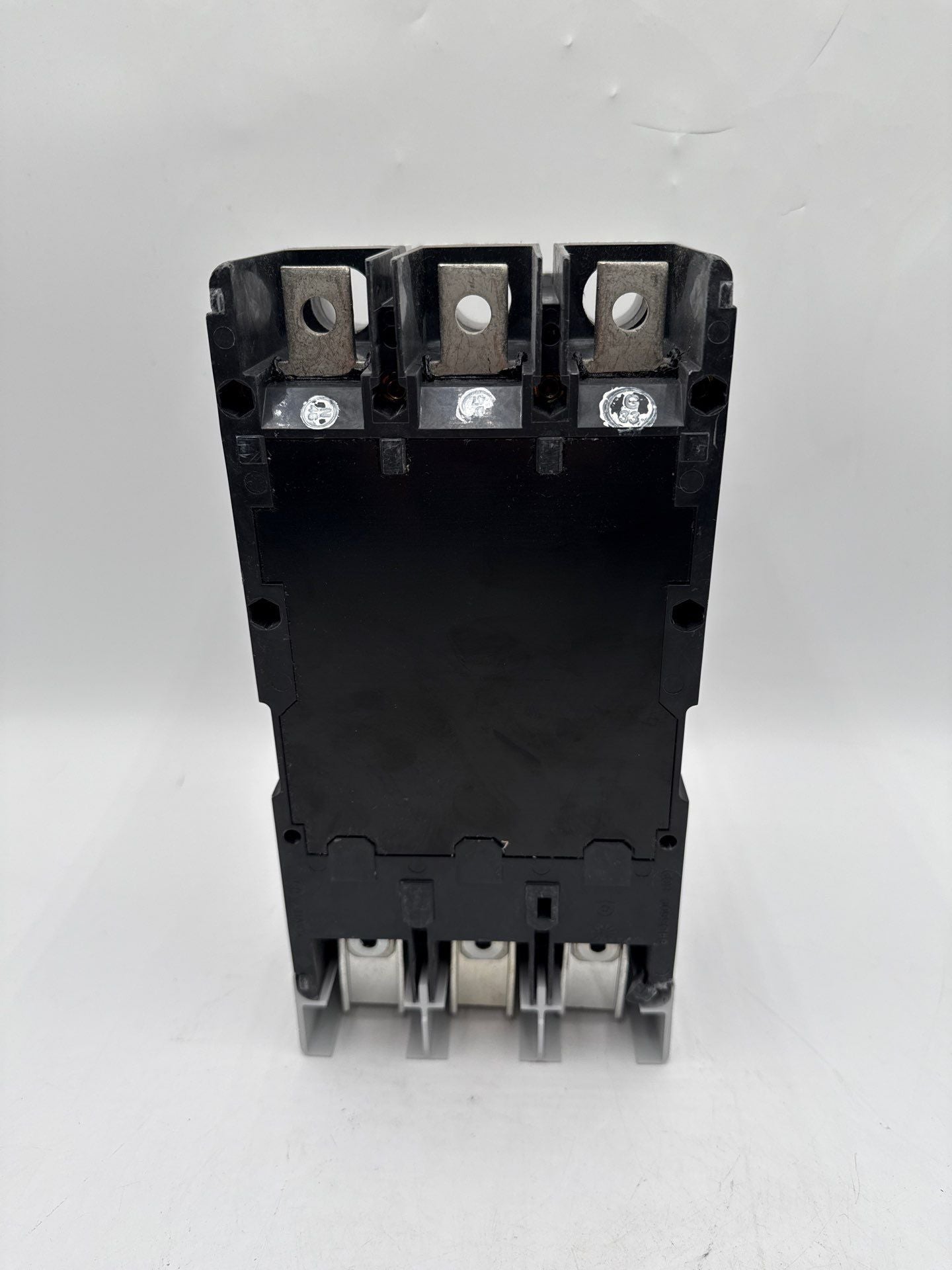 Eaton PDD33G0400TFAN Circuit Breaker 400A 3P 240V 65k PDD3 400 Amp 3 Pole New